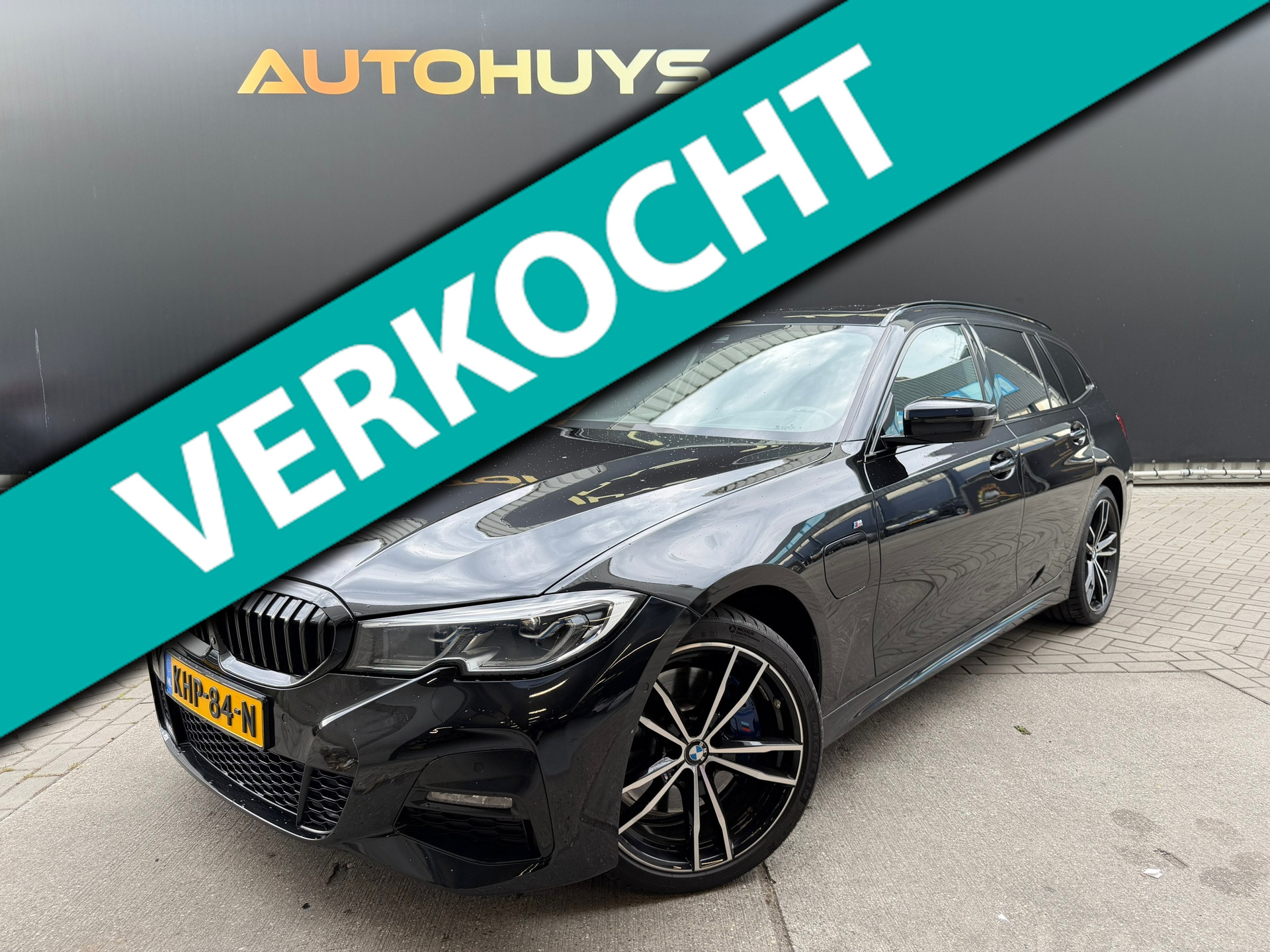 BMW 330e 330e High Executive -  M Sport Pano Laser HUD Leder Carplay Memory Vurtual 2021 - voorkant