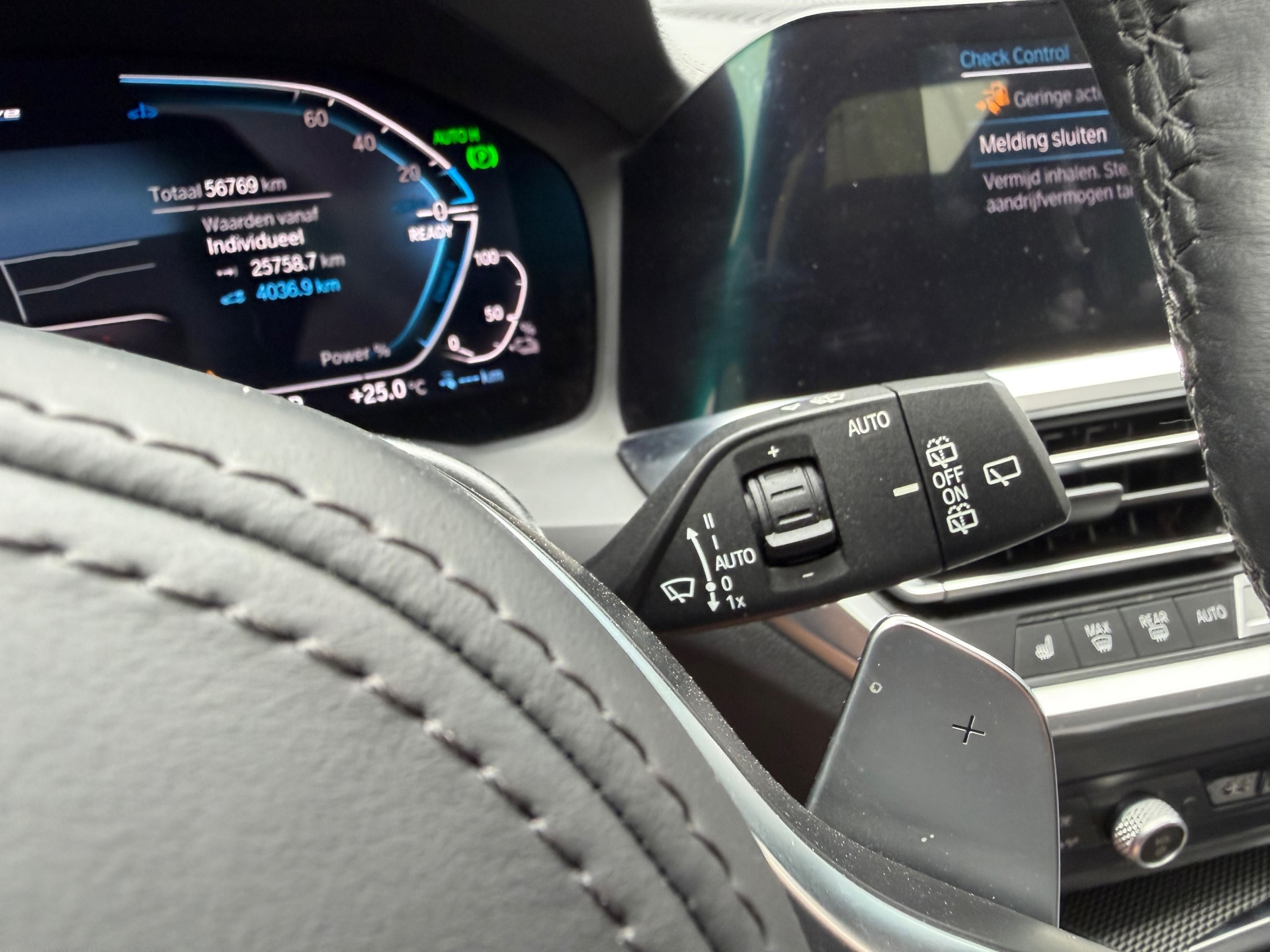 Foto van BMW 330e