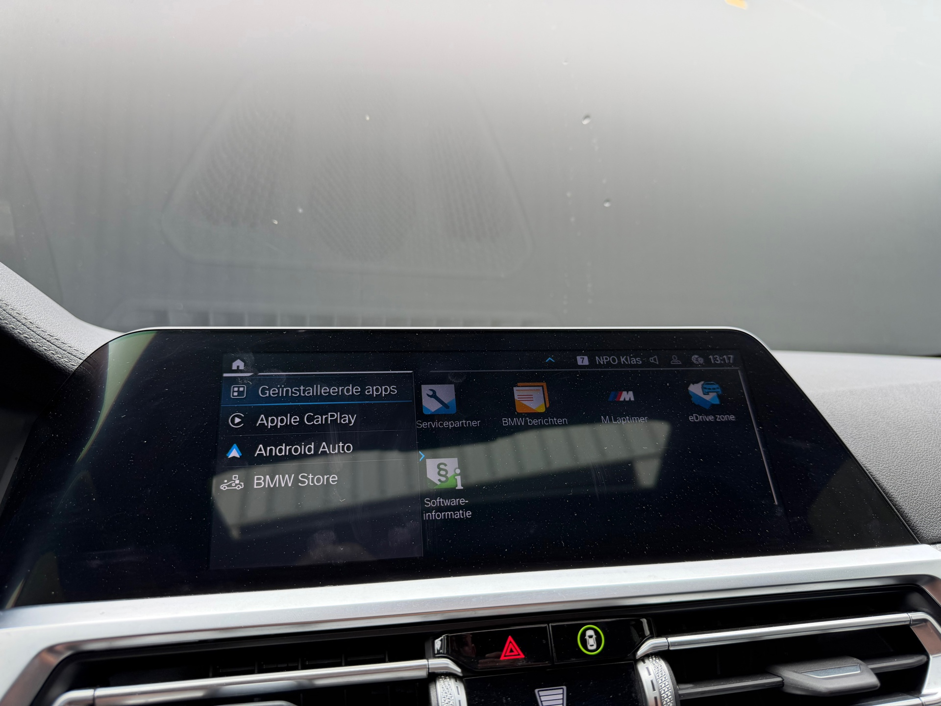 Foto van BMW 330e