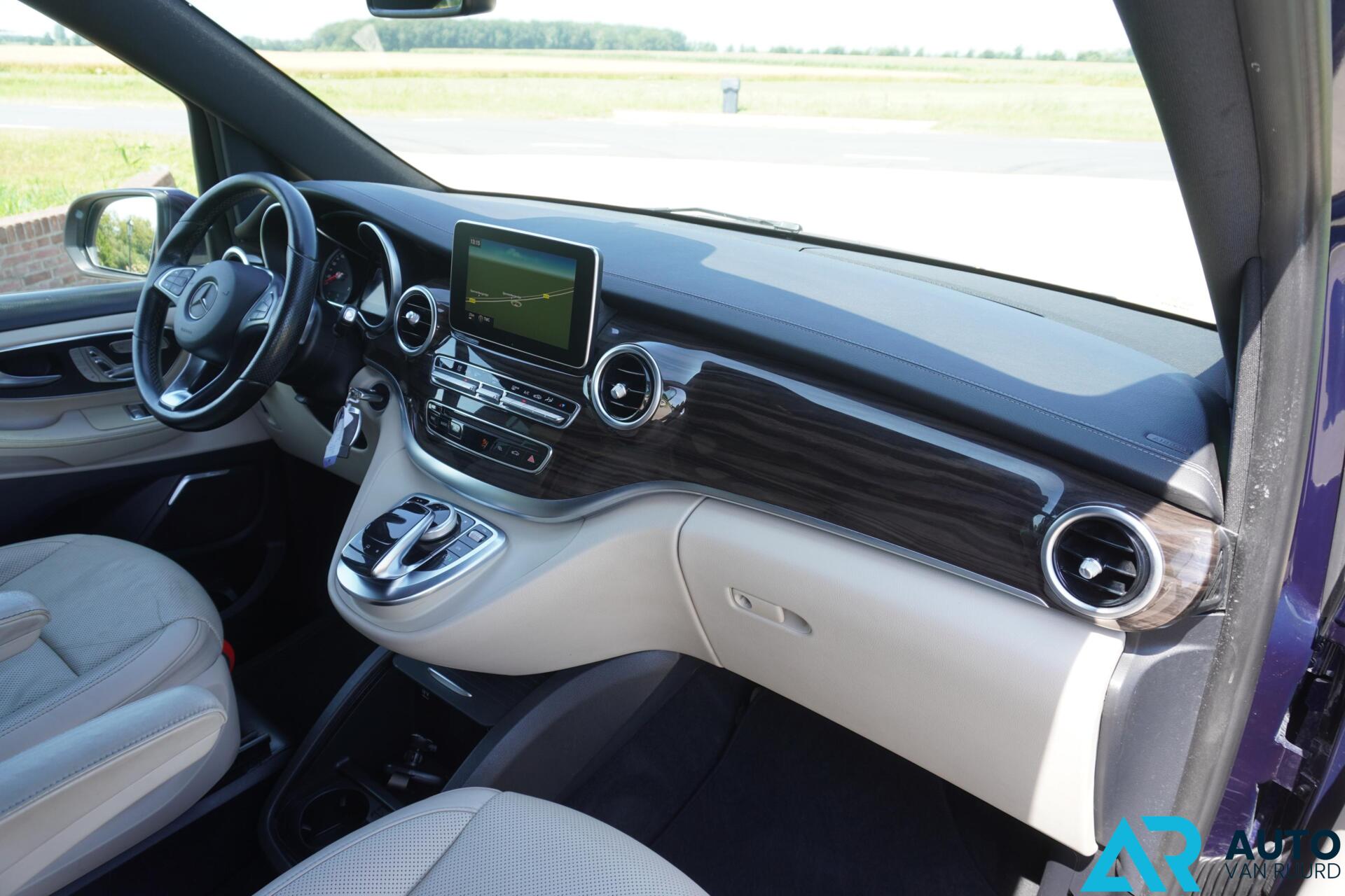 Foto van Mercedes-Benz V-klasse