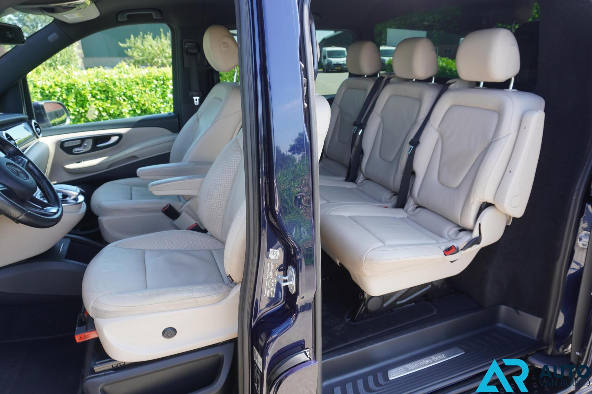 Foto van Mercedes-Benz V-klasse
