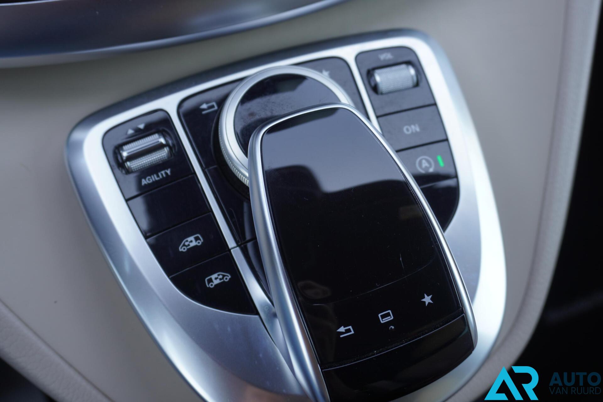 Foto van Mercedes-Benz V-klasse