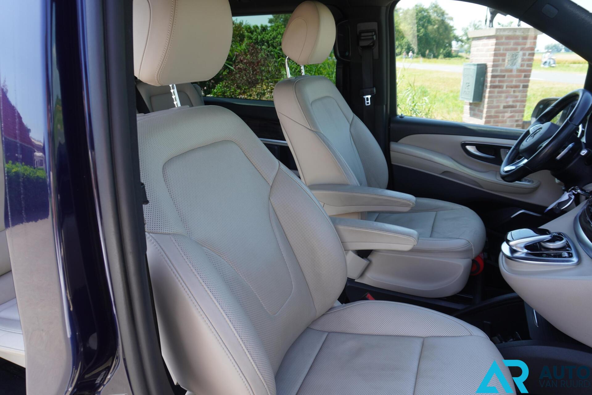 Foto van Mercedes-Benz V-klasse