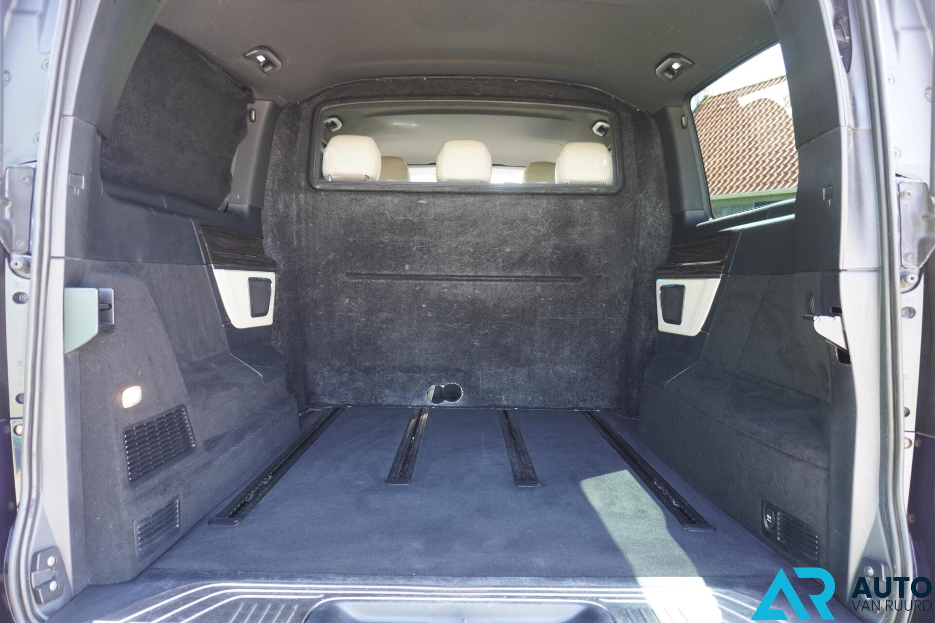 Foto van Mercedes-Benz V-klasse