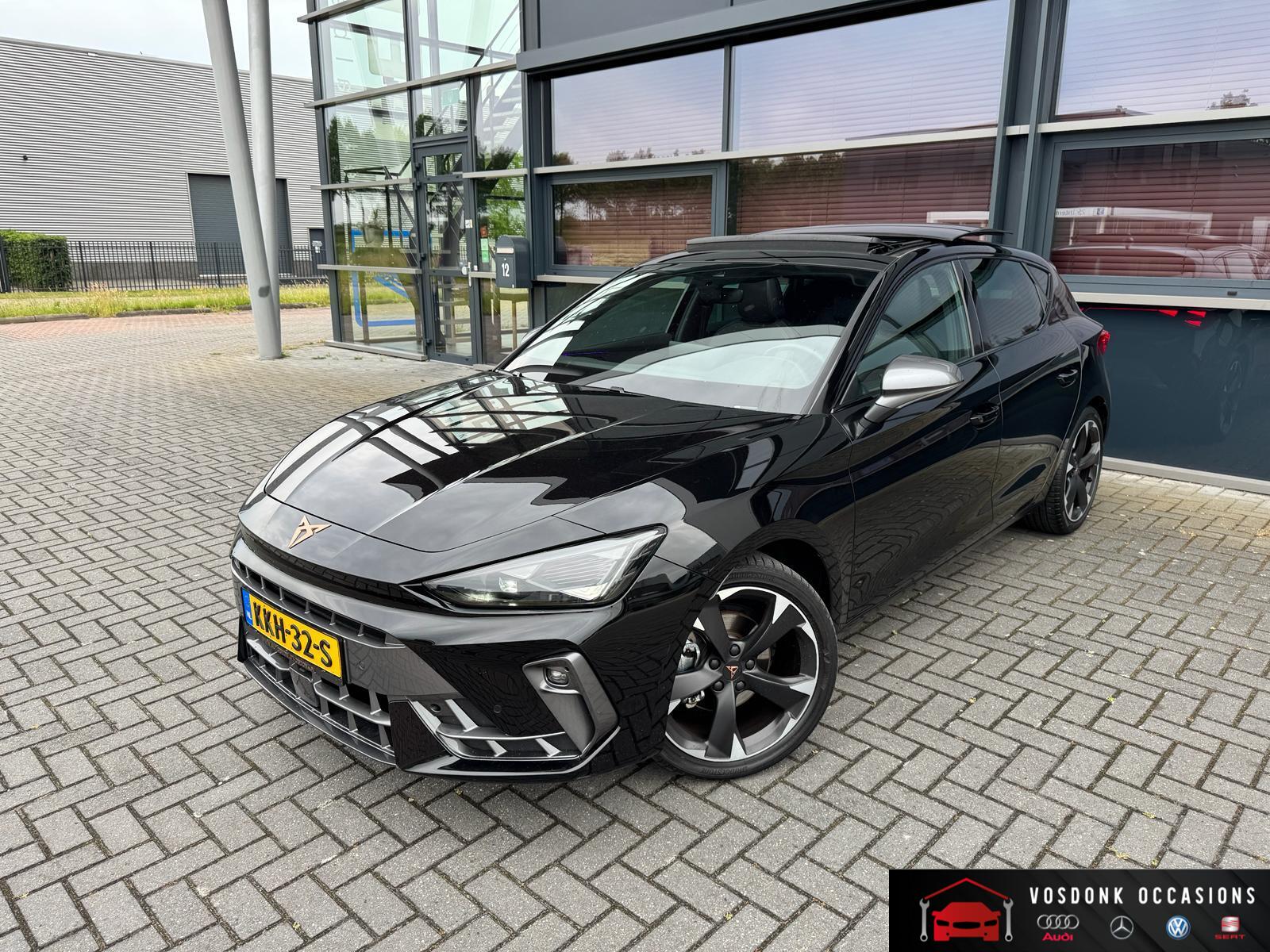 Cupra Cupra Leon 1.5 TSI e-Hybrid Business/DSG/Panorama/Virtual cockpit/Camera/ 2024 - voorkant