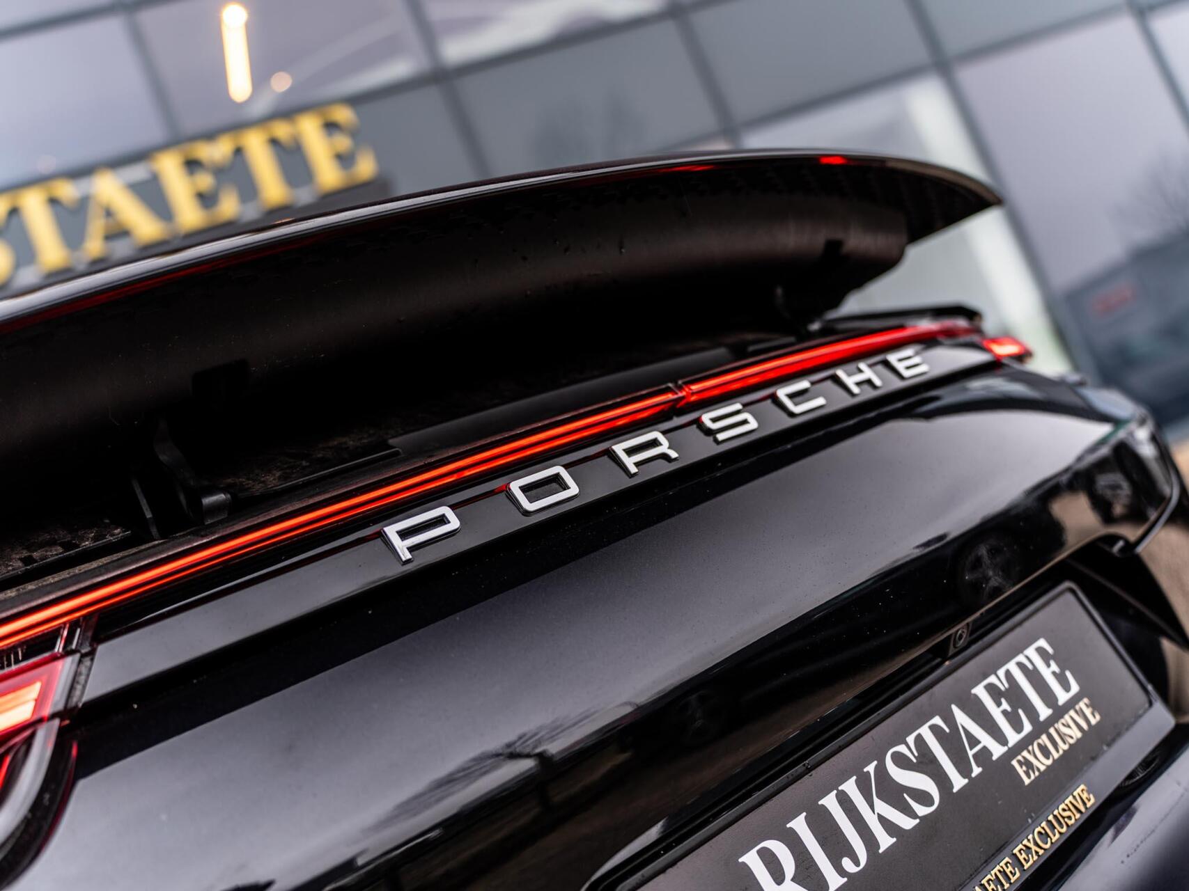 Foto van Porsche Panamera 4 E-hybrid