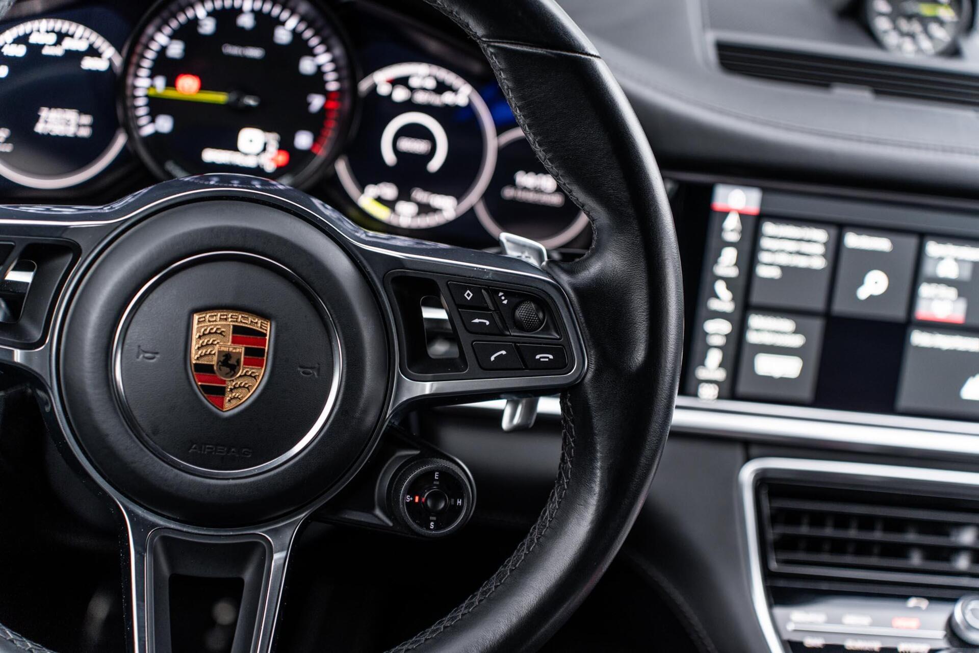 Foto van Porsche Panamera 4 E-hybrid