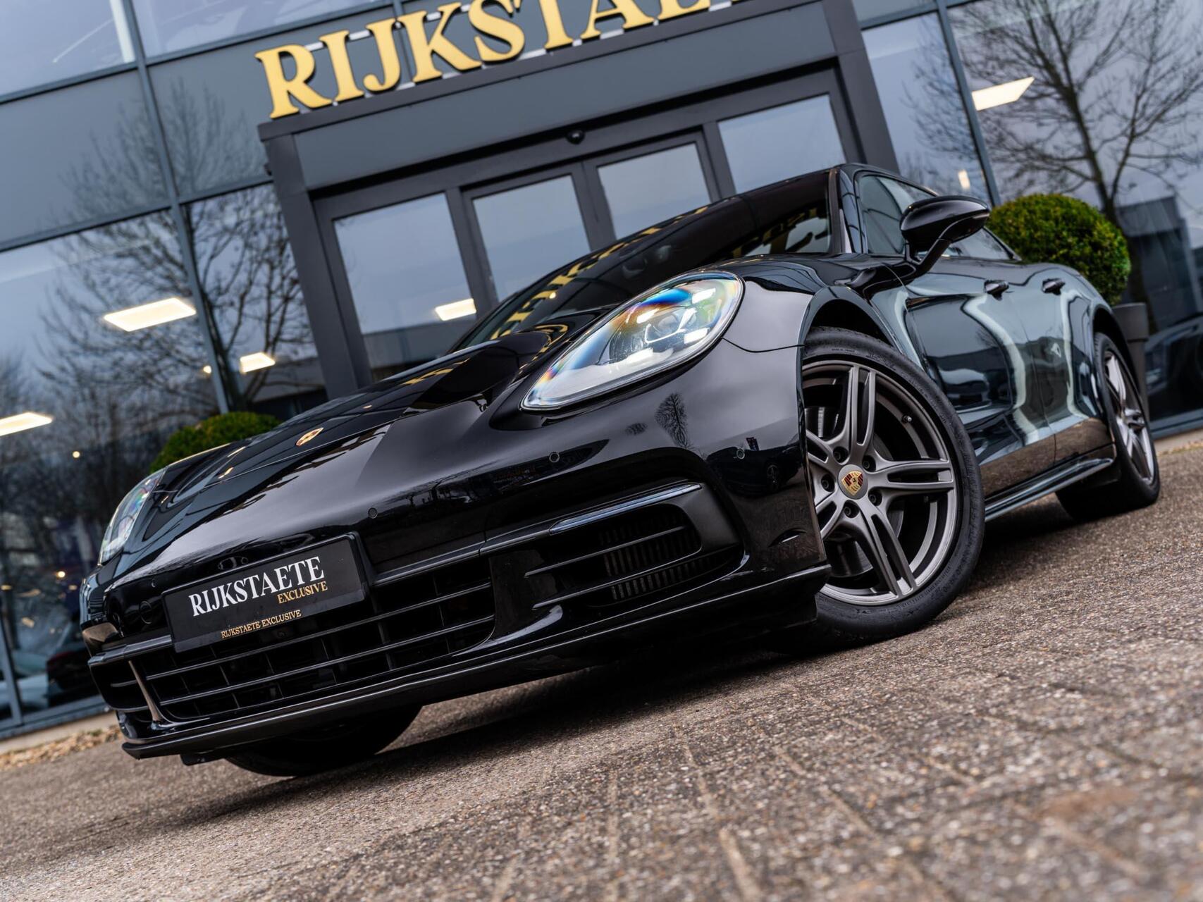 Foto van Porsche Panamera 4 E-hybrid