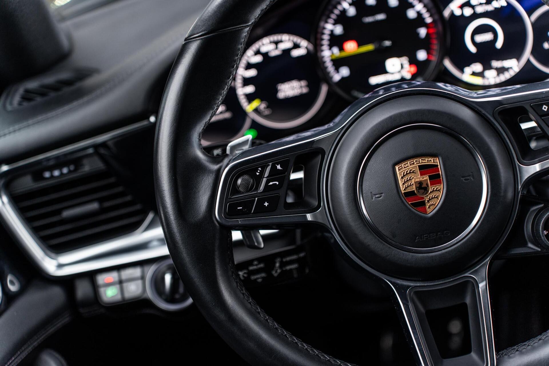 Foto van Porsche Panamera 4 E-hybrid