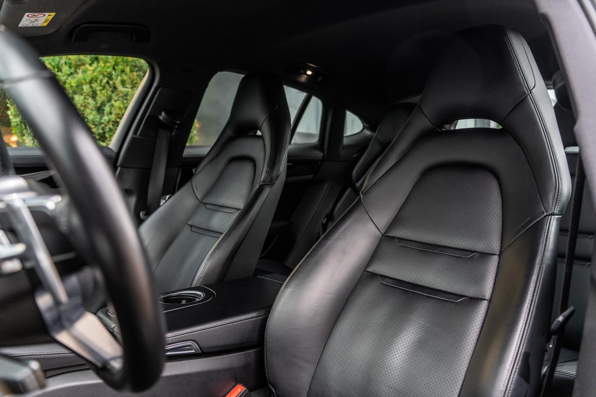 Foto van Porsche Panamera 4 E-hybrid