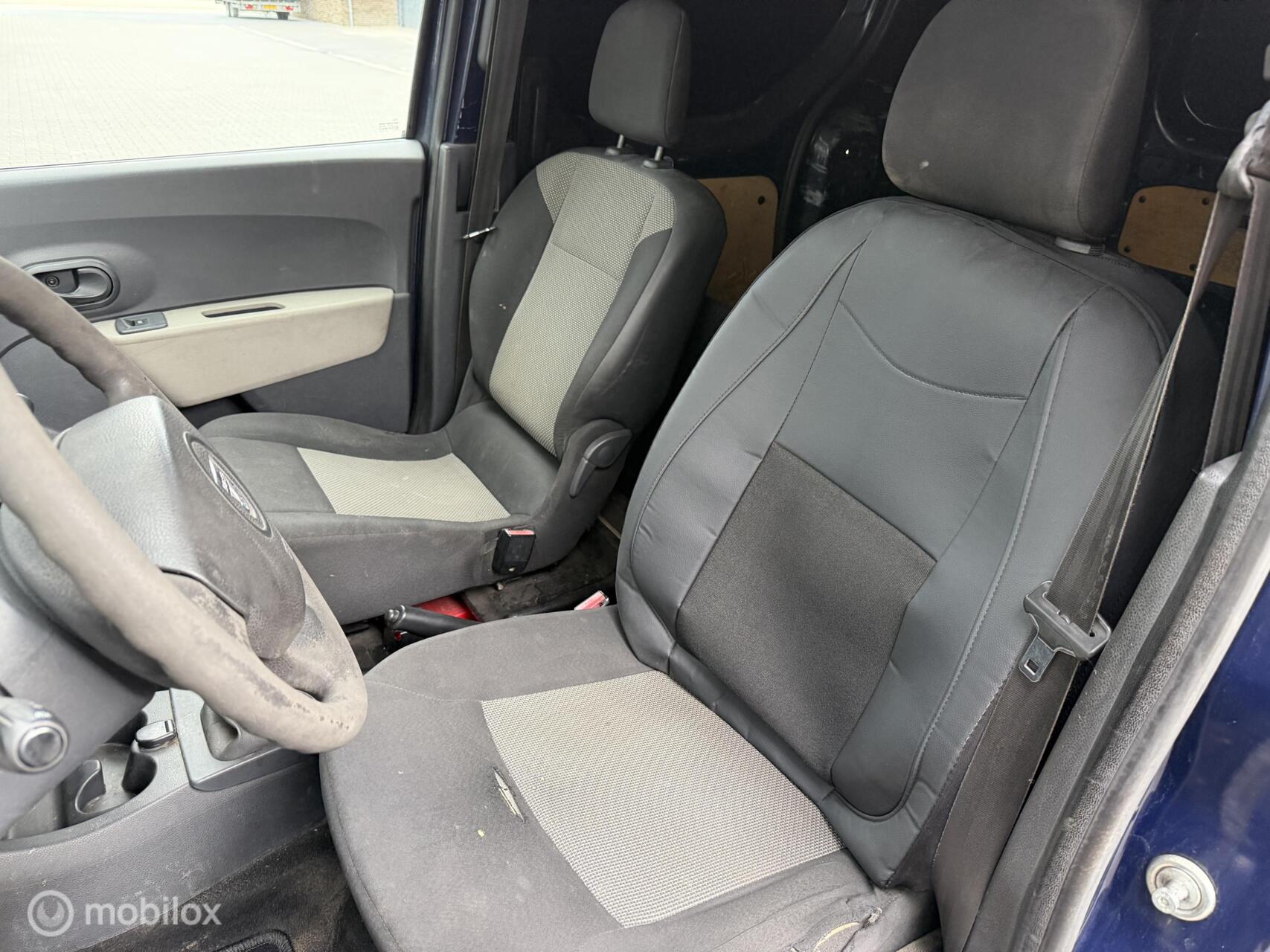 Foto van Dacia Dokker