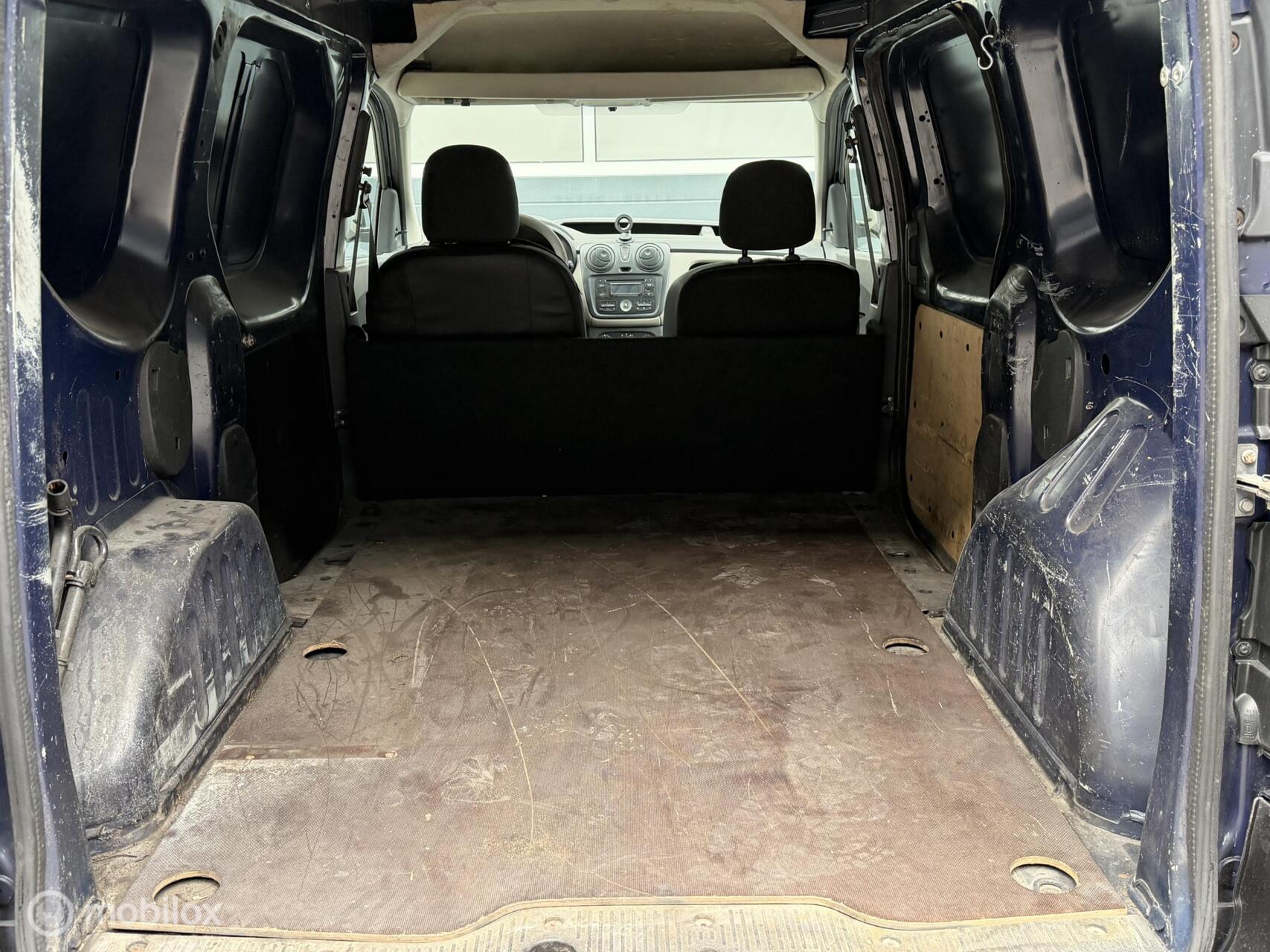 Foto van Dacia Dokker