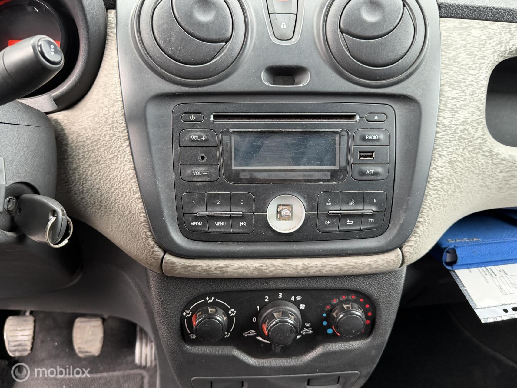 Foto van Dacia Dokker