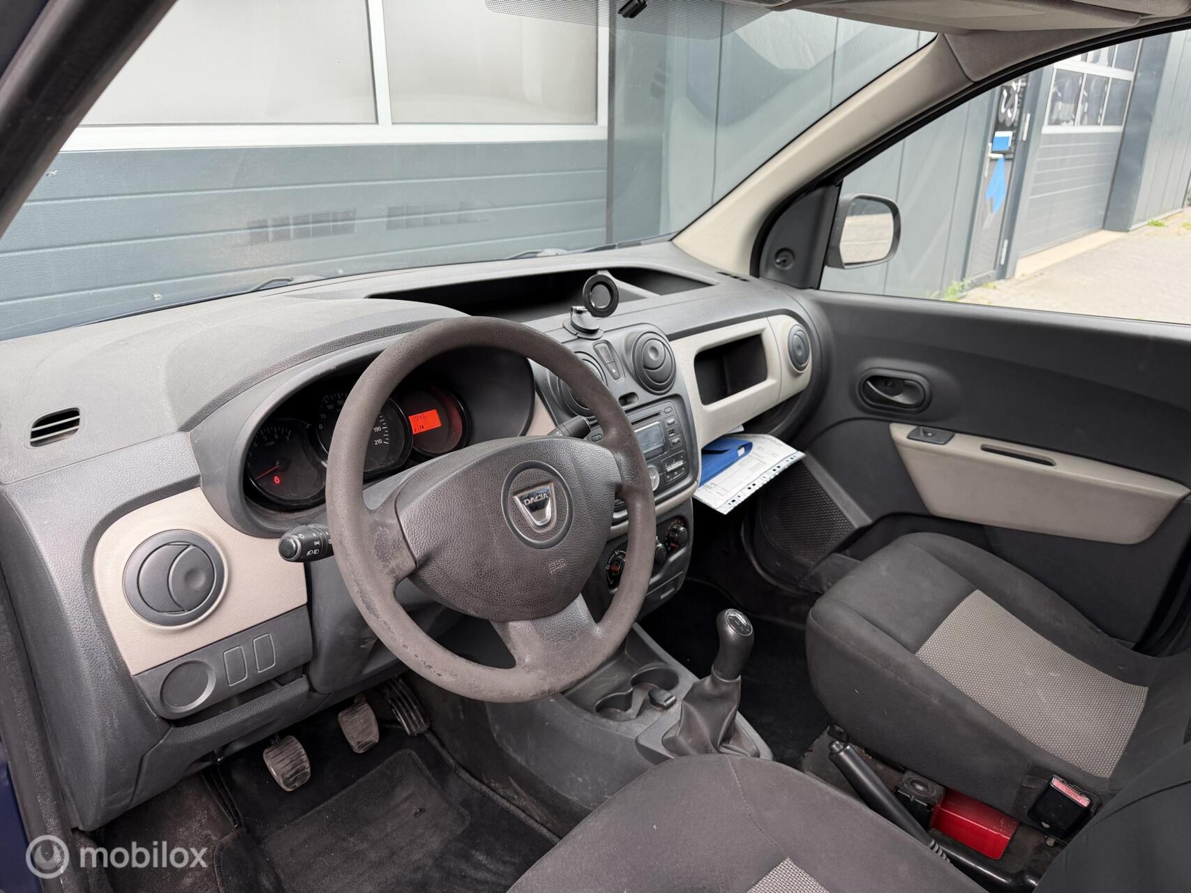 Foto van Dacia Dokker