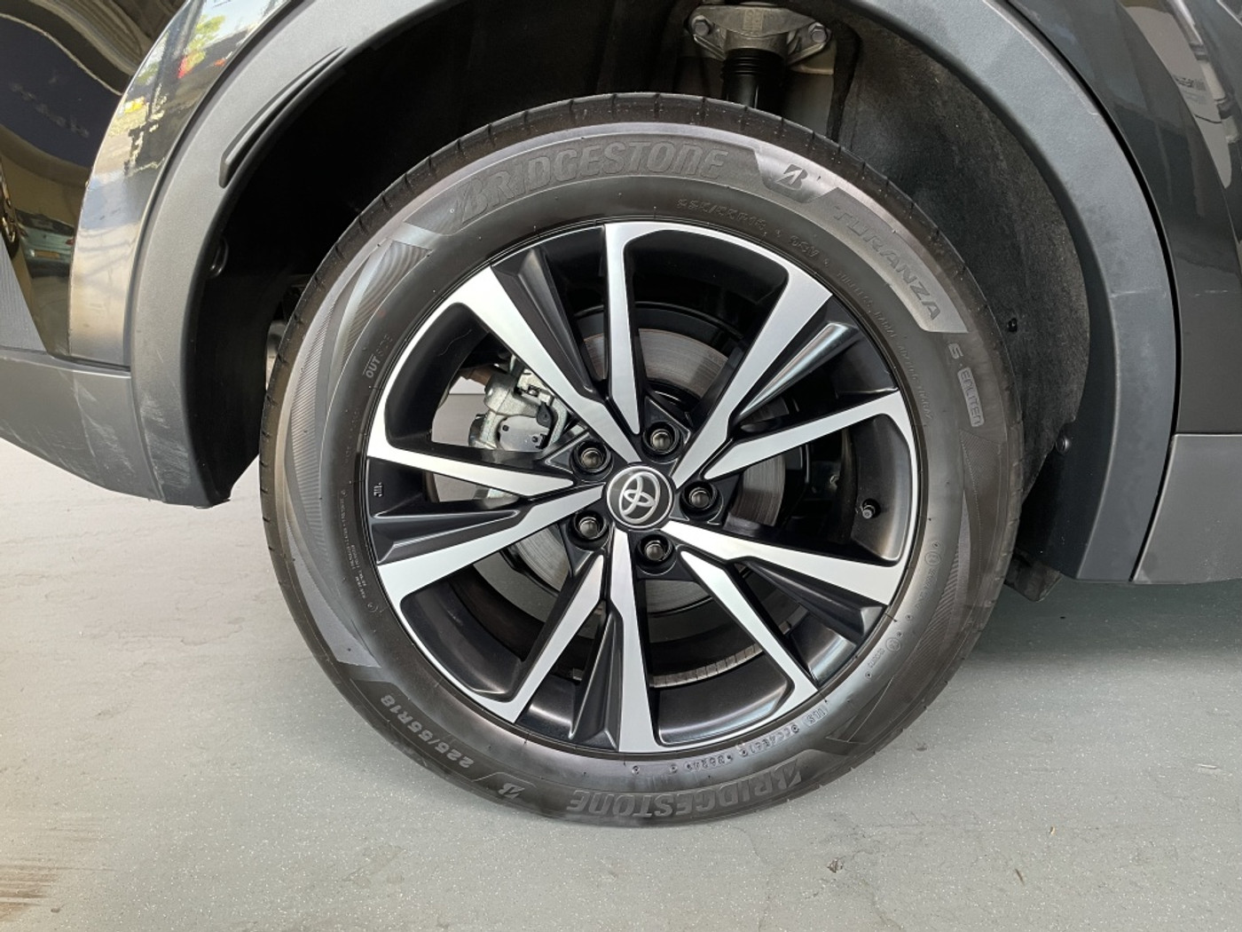Foto van Toyota Toyota C-hr
