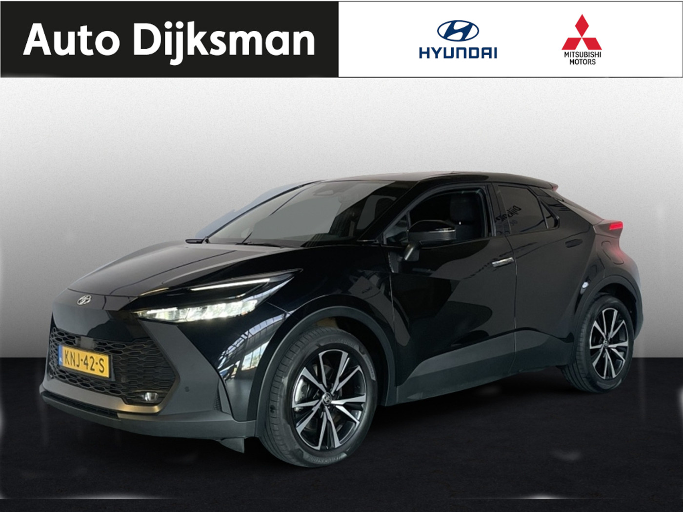 Toyota Toyota C-hr 2.0 PHEV 220 First 2025 - voorkant