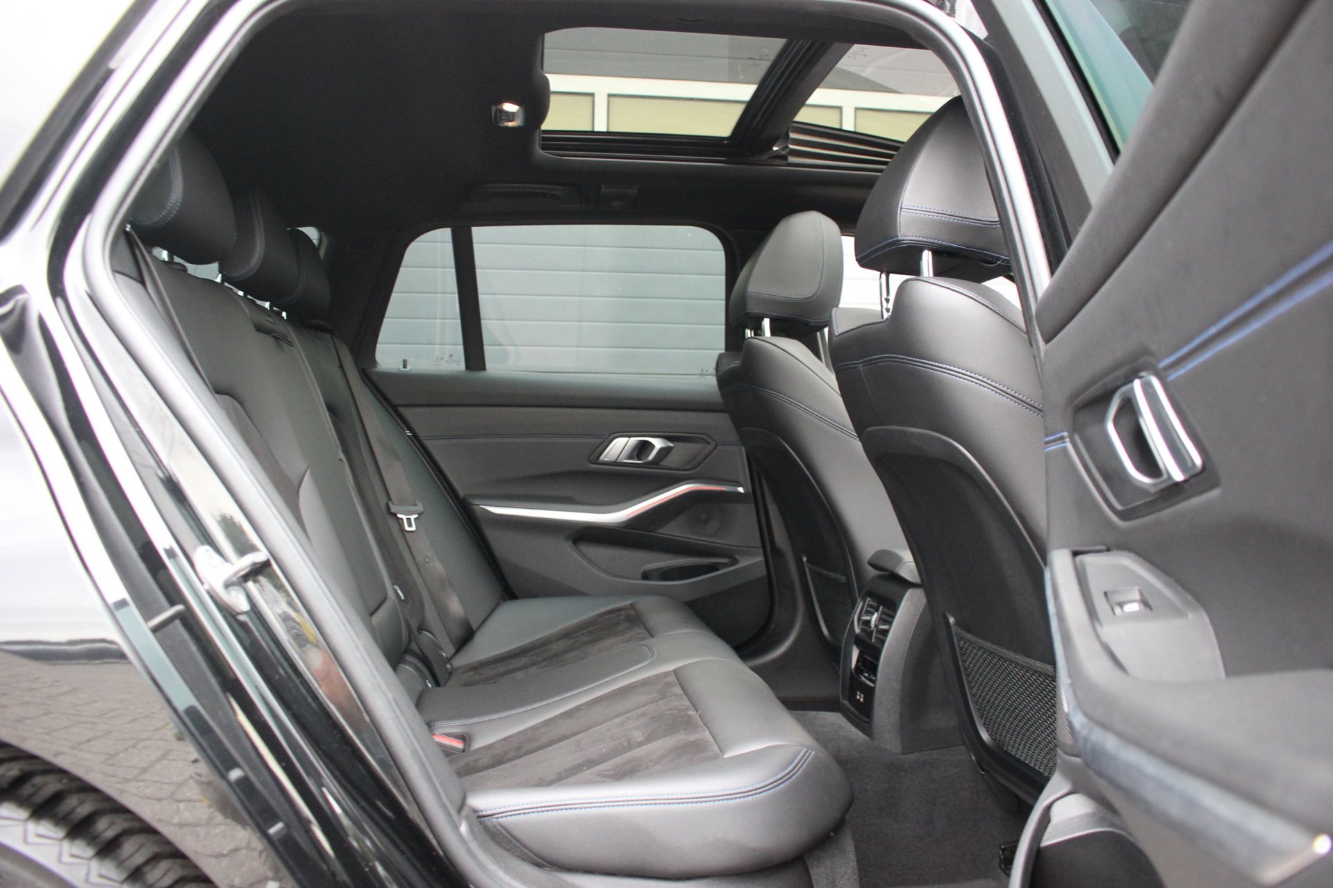 Foto van BMW 330e