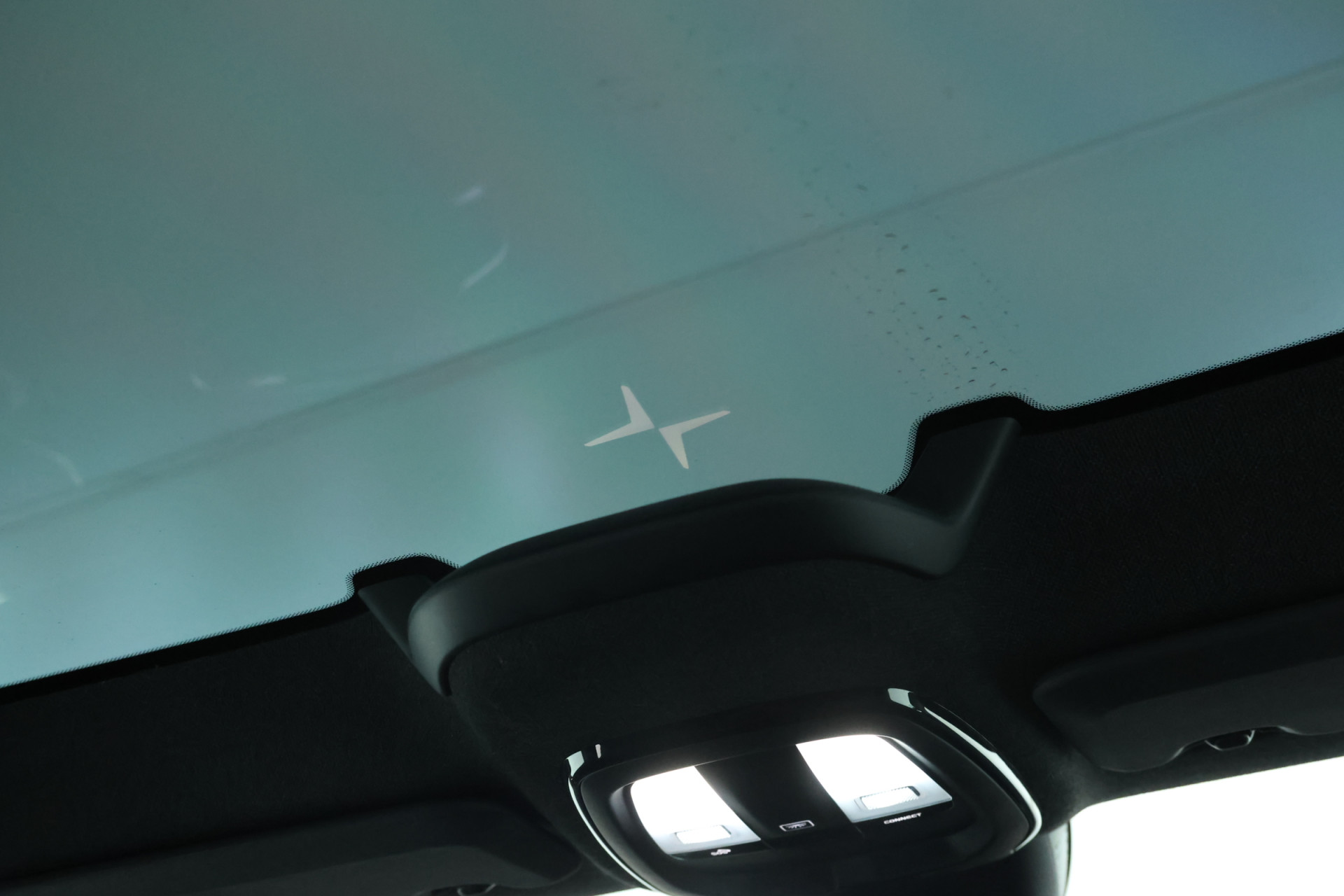 Foto van Polestar 2