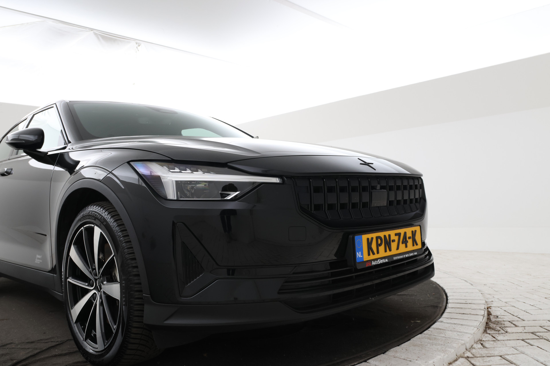 Foto van Polestar 2