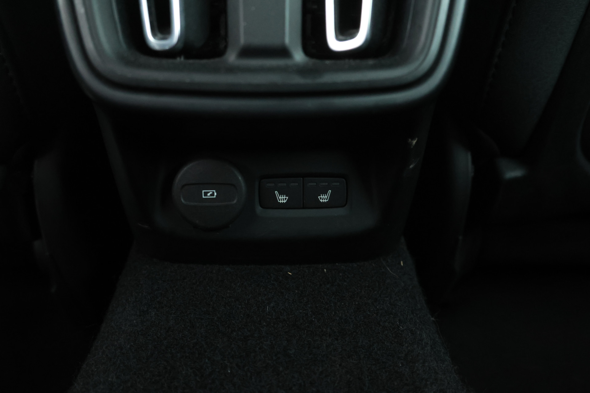 Foto van Polestar 2