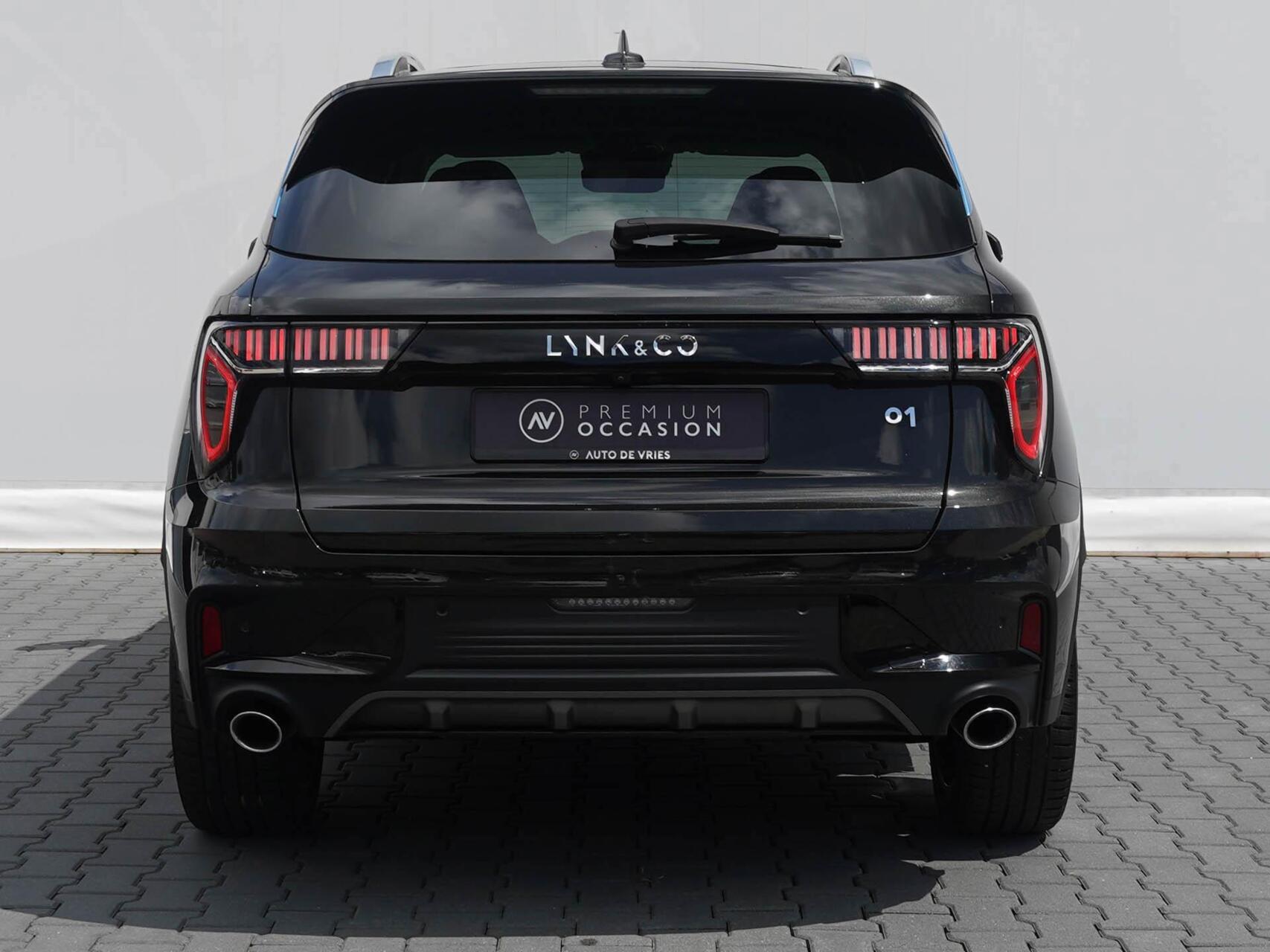 Foto van LYNK & Co 01
