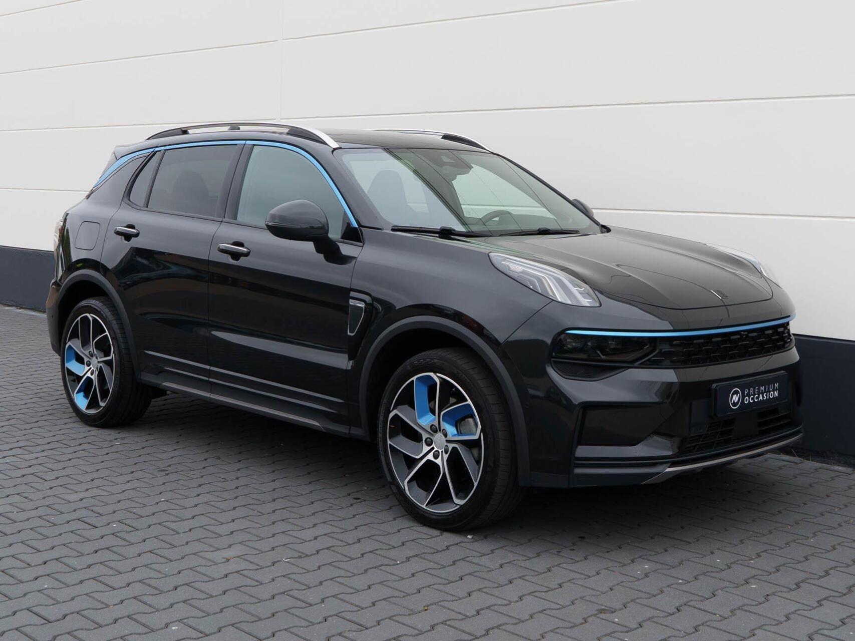 Foto van LYNK & Co 01