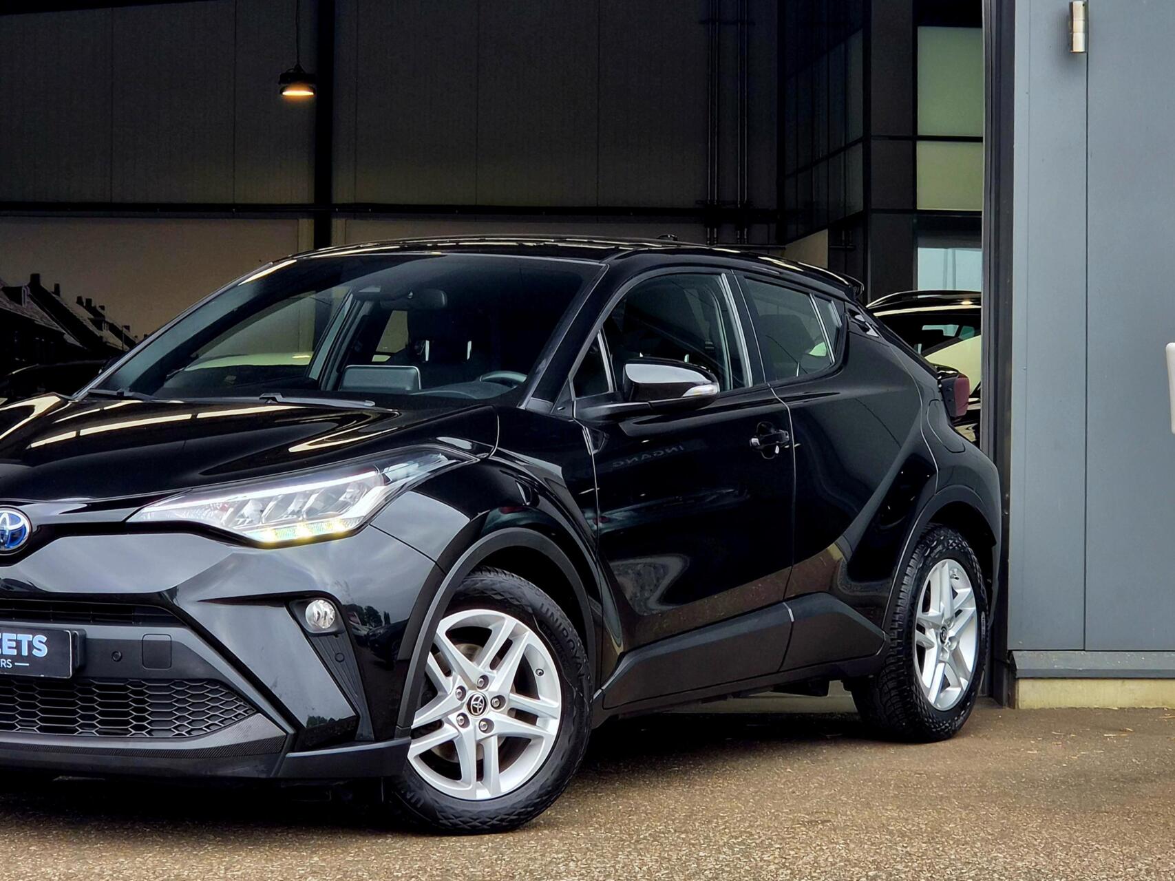 Foto van Toyota C-hr