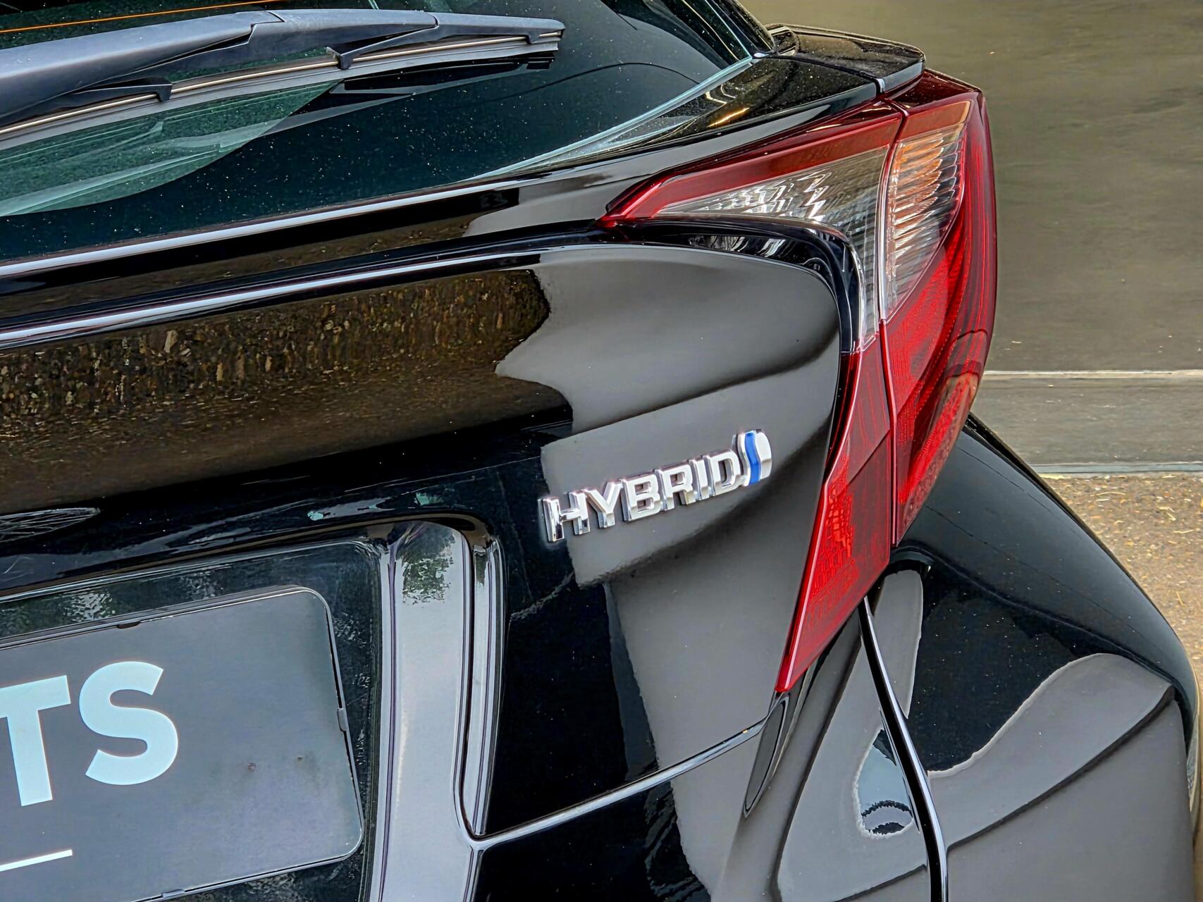 Foto van Toyota C-hr