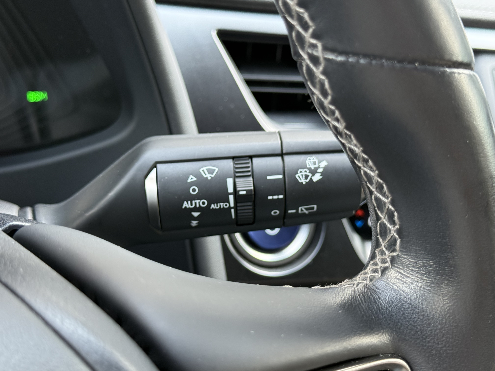 Foto van Lexus Ux
