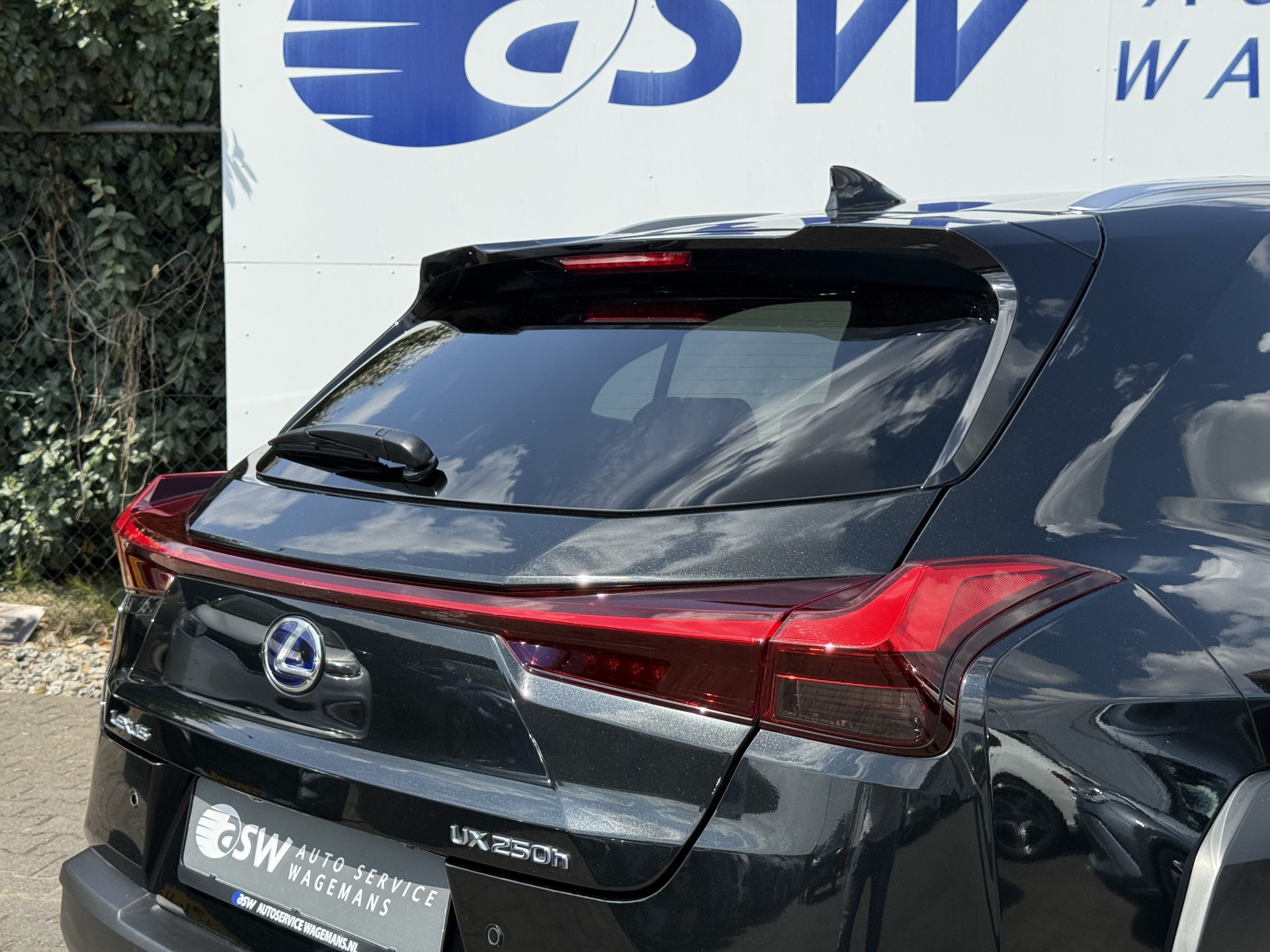 Foto van Lexus Ux
