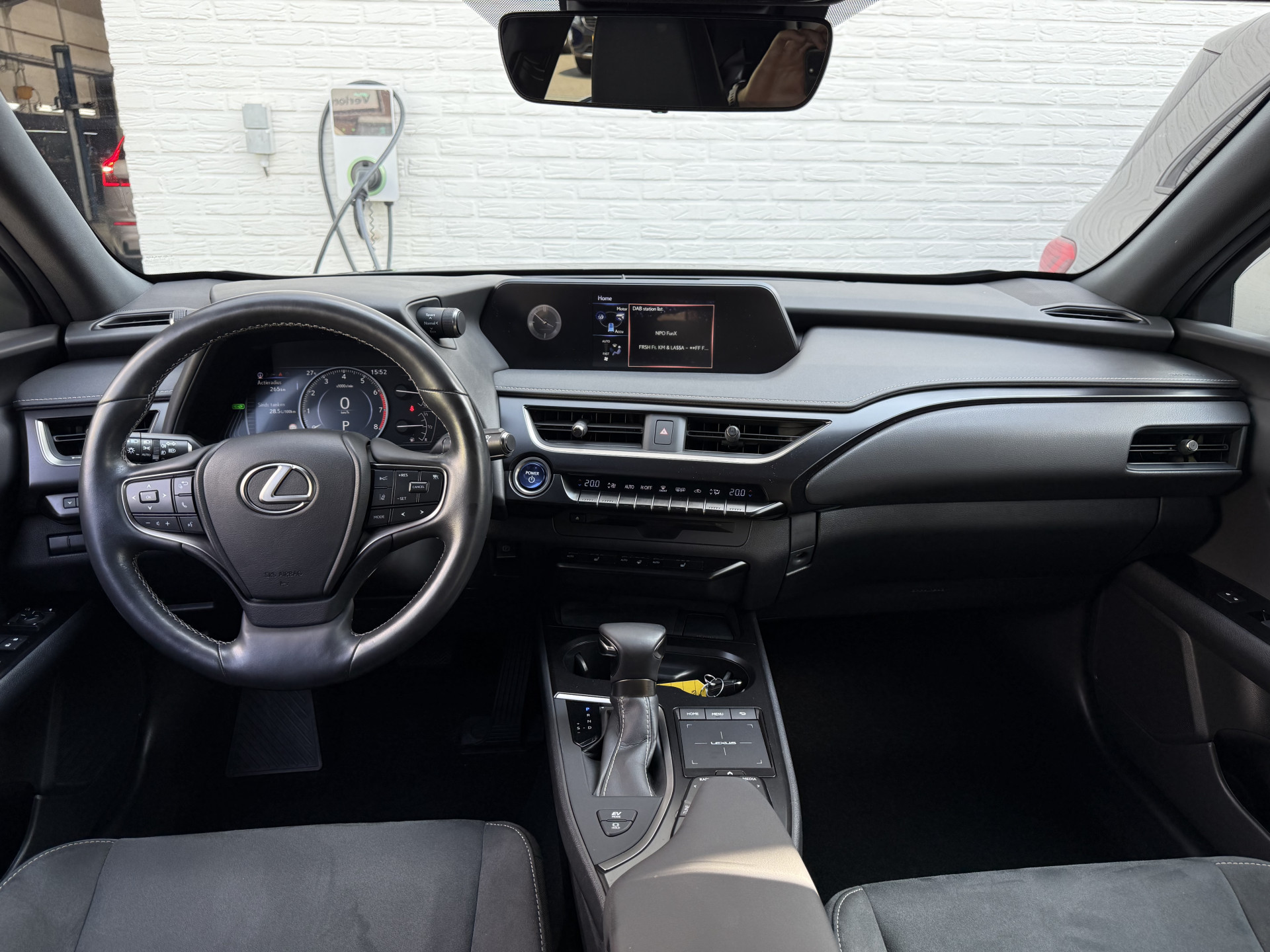 Foto van Lexus Ux