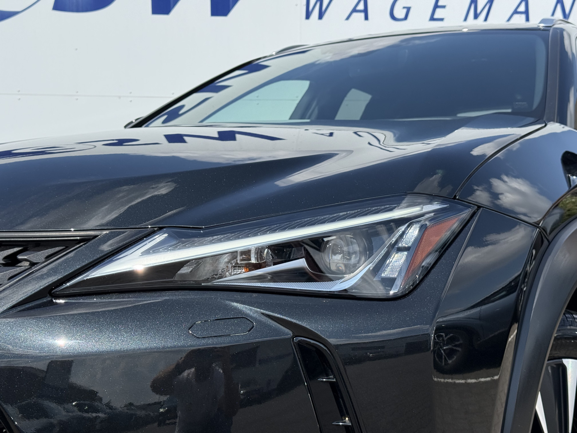 Foto van Lexus Ux