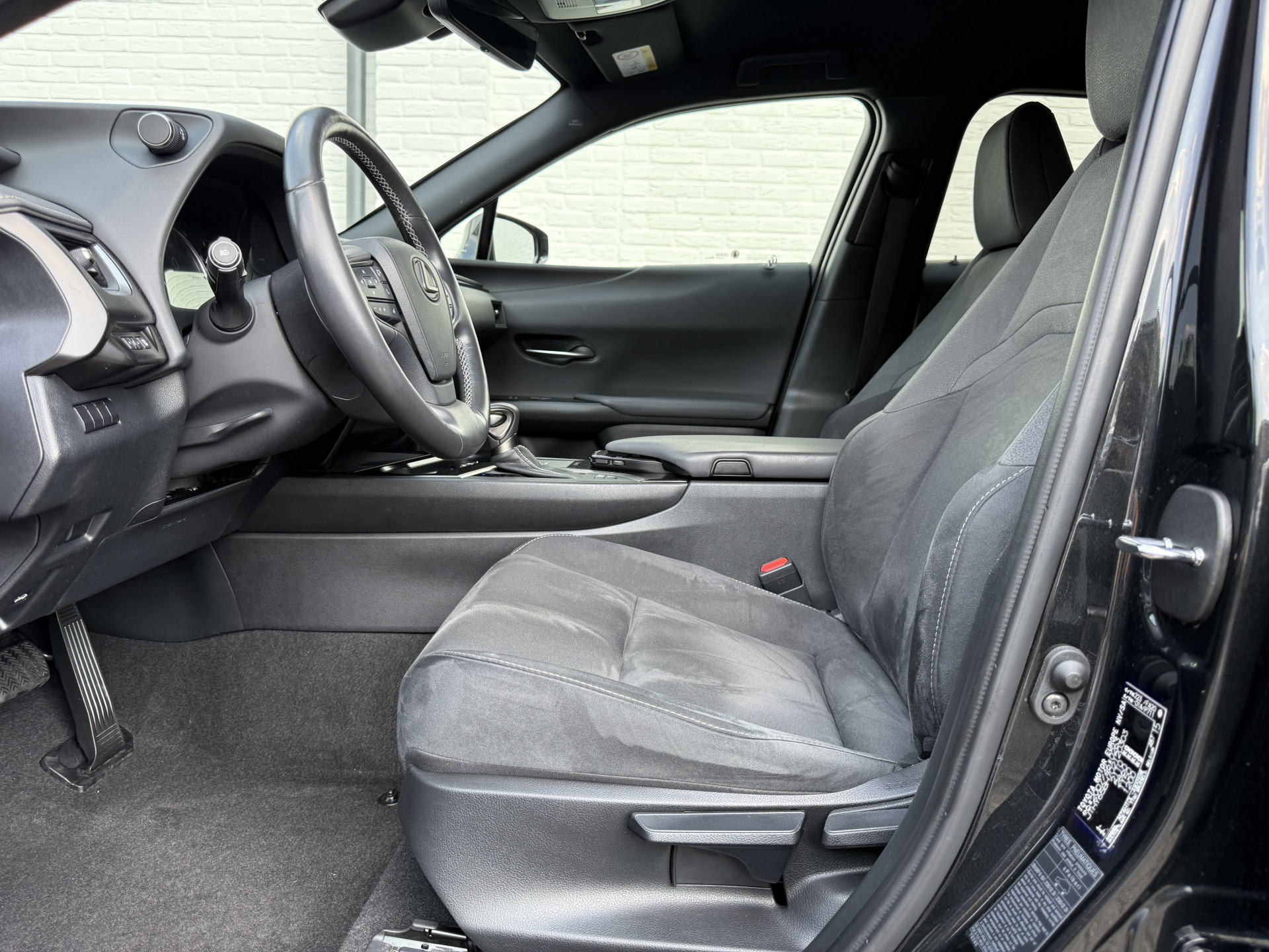 Foto van Lexus Ux