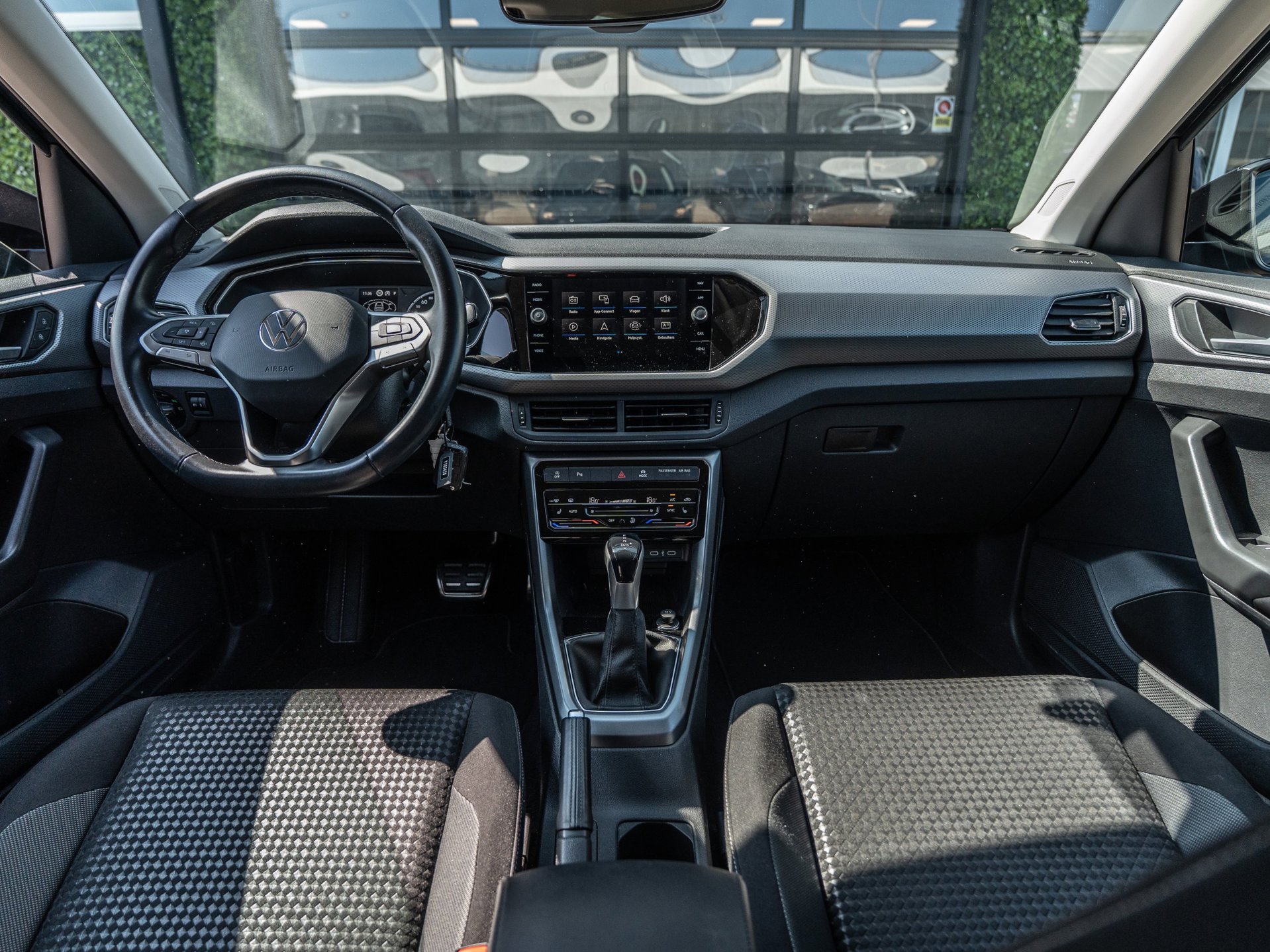 Foto van Volkswagen T-cross