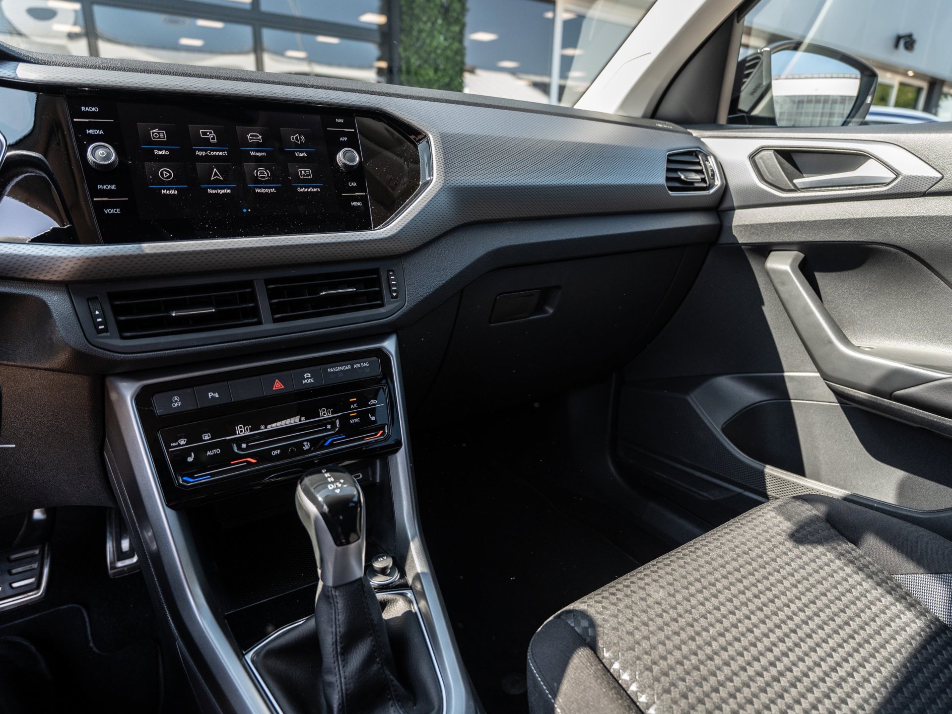 Foto van Volkswagen T-cross