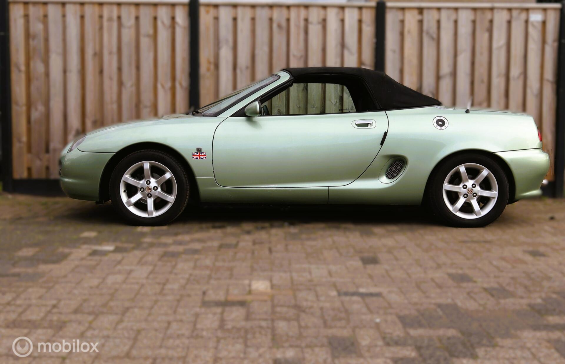 Foto van MG MGF