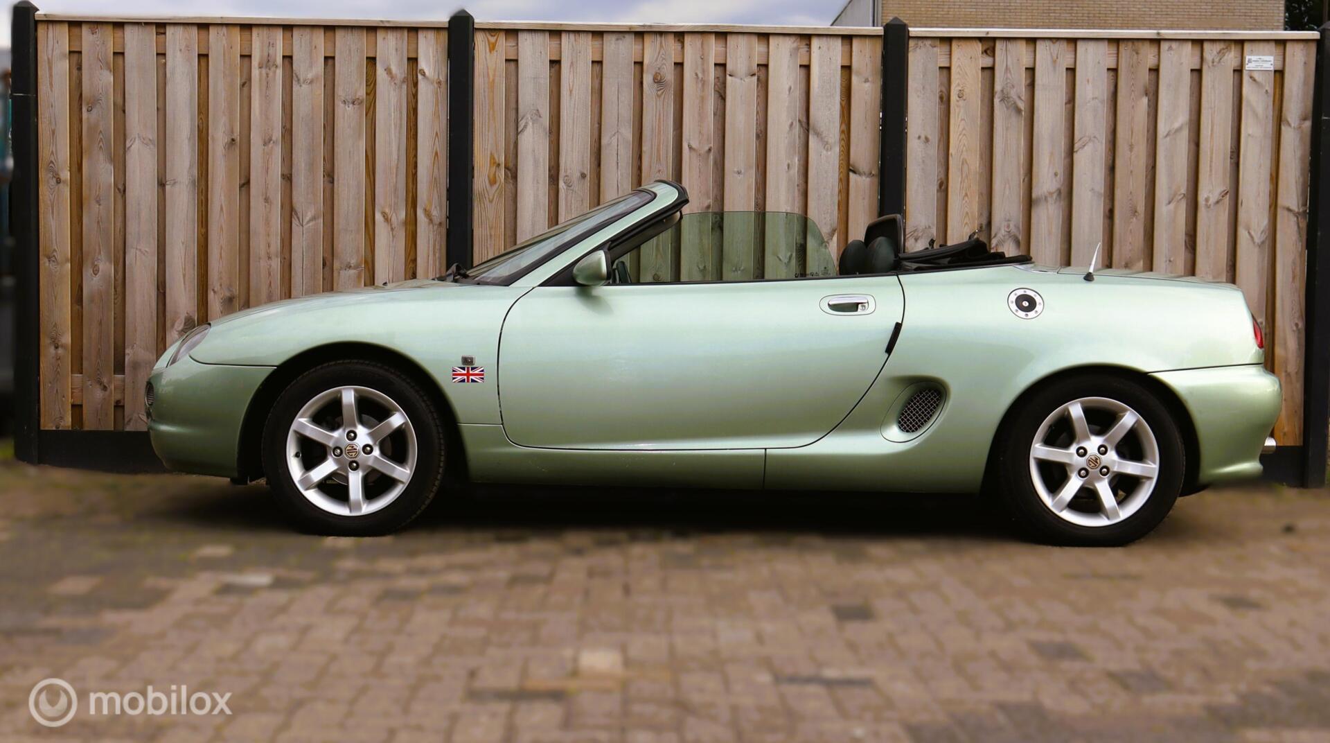 Foto van MG MGF