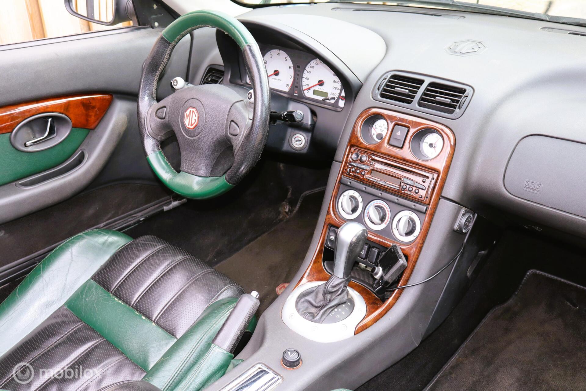 Foto van MG MGF