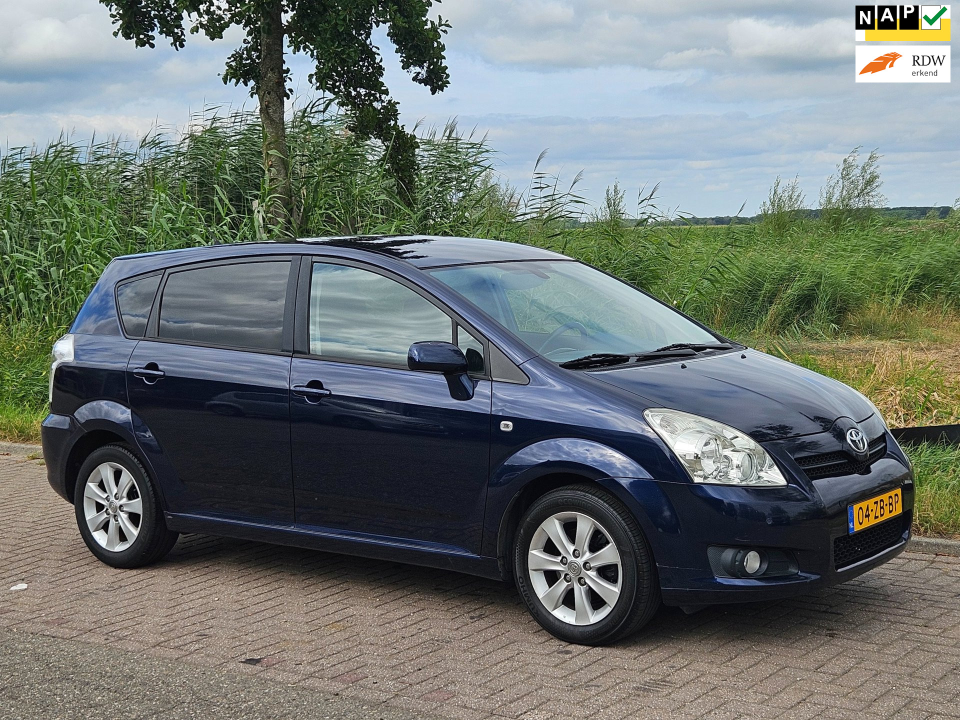 Toyota Toyota Corolla Verso 1.8 VVT-i Luna 7p. 7 persoons !! Airco / Trekhaak / Lm velgen 2007 - voorkant