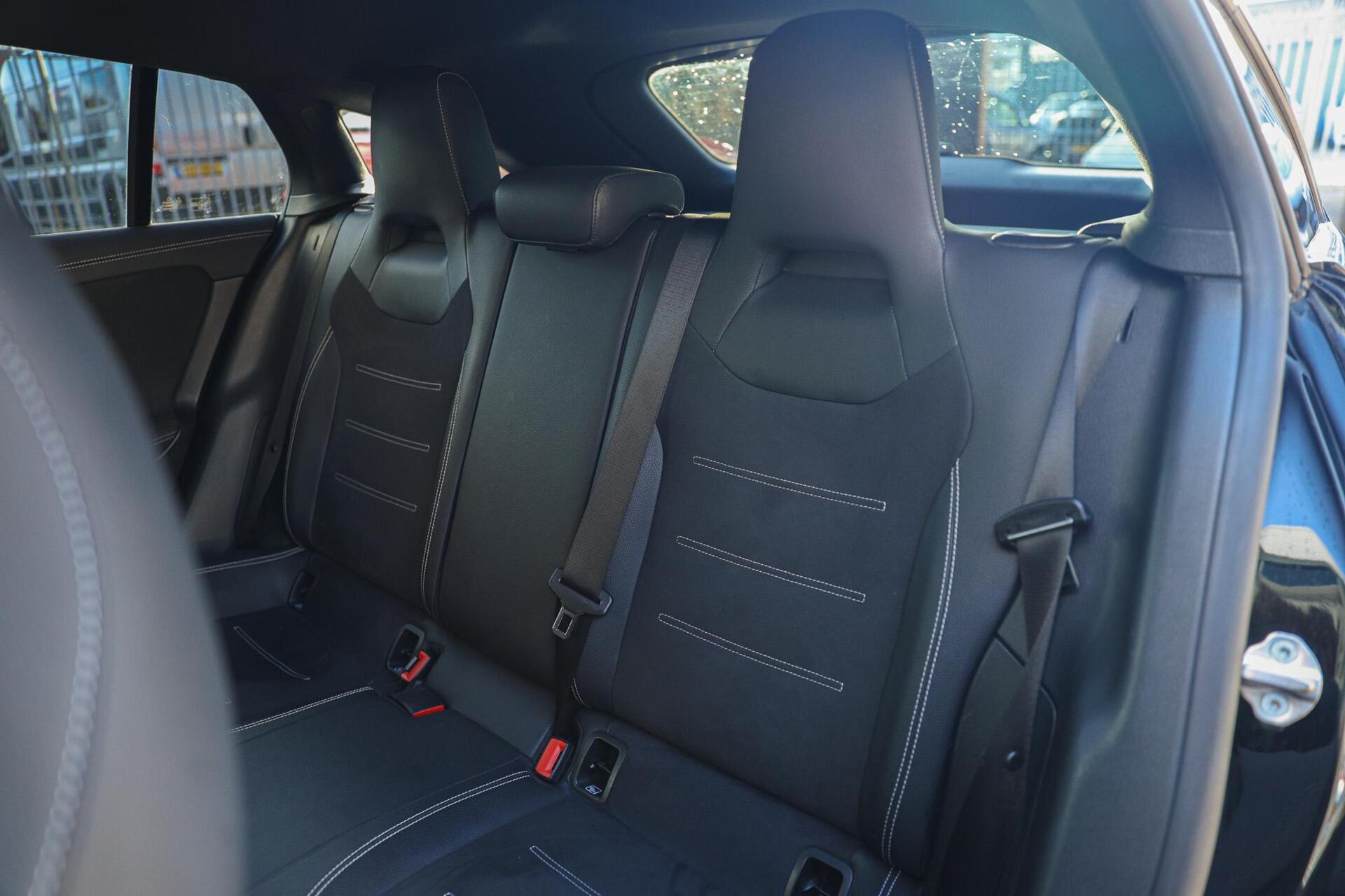 Foto van Mercedes-Benz Cla 250 E