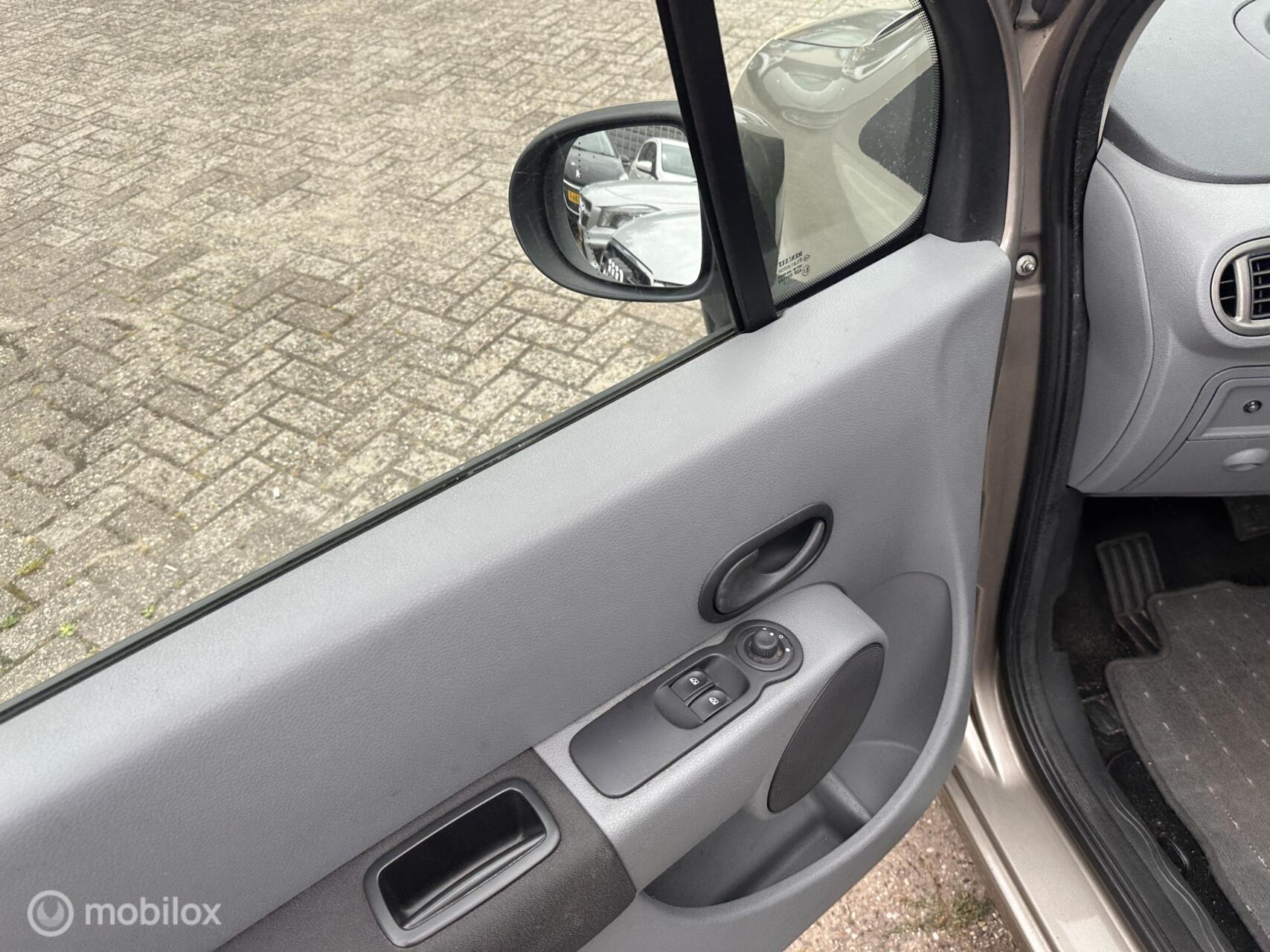 Foto van Renault Modus