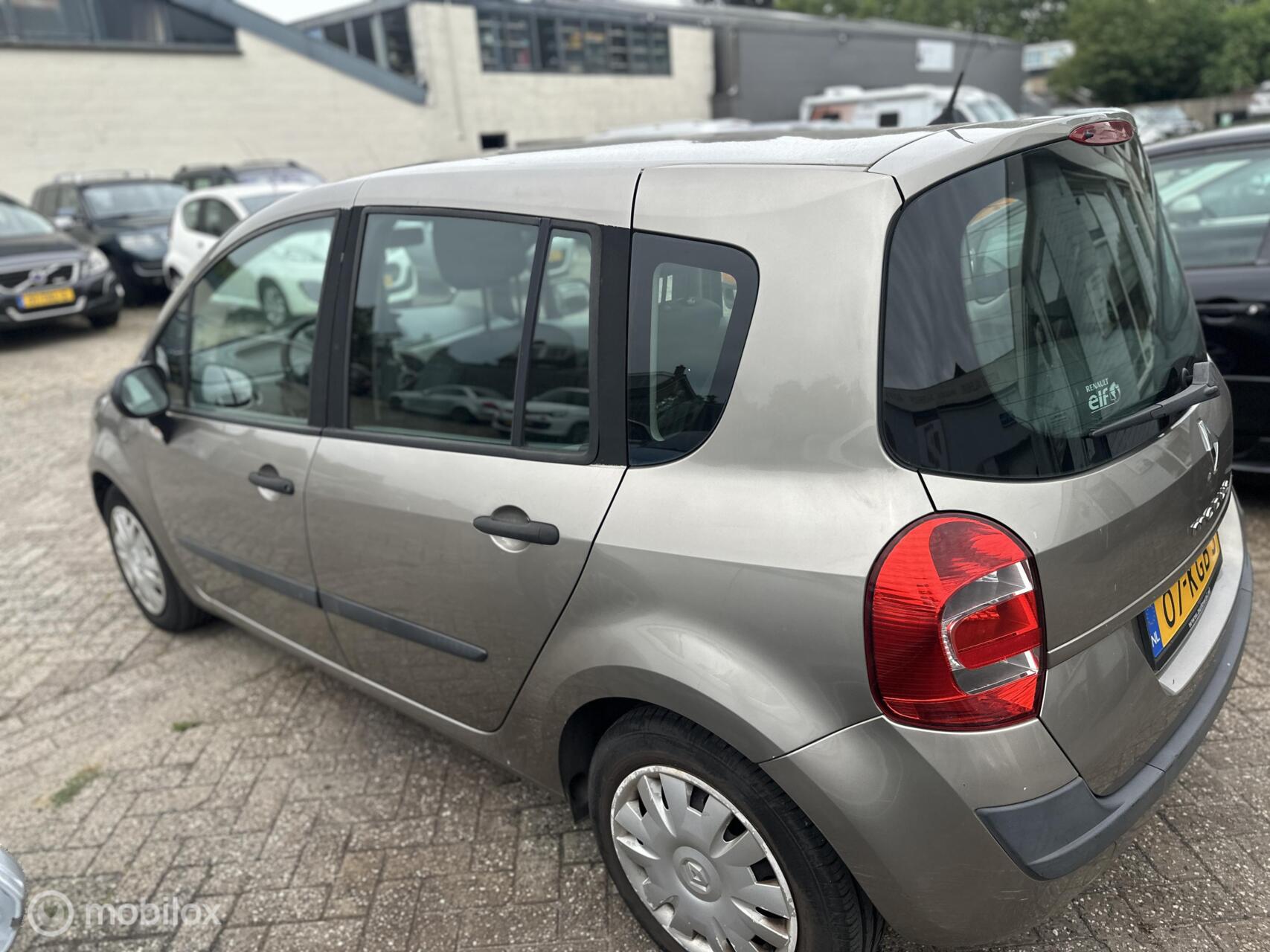 Foto van Renault Modus