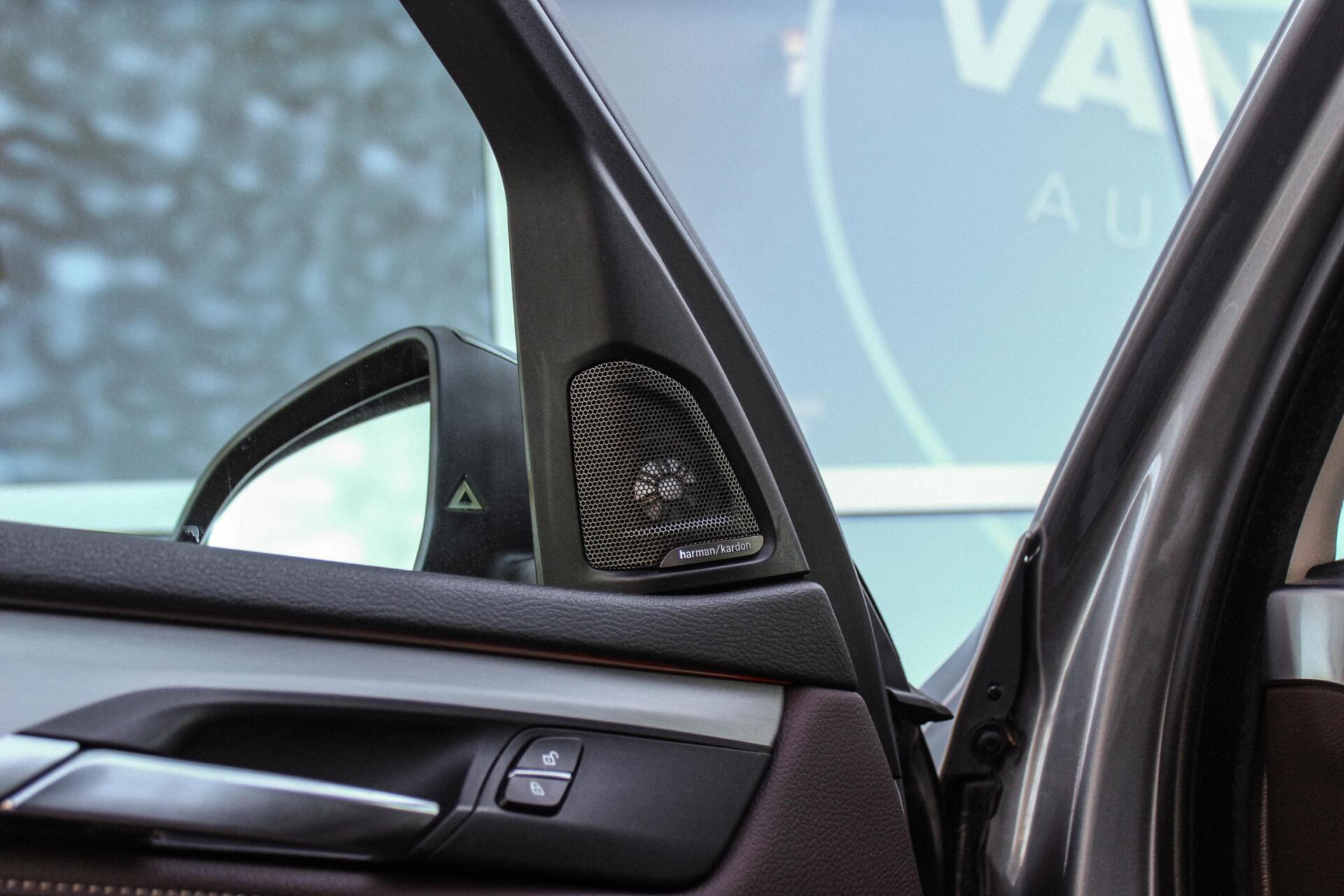 Foto van BMW X5 Xdrive30d