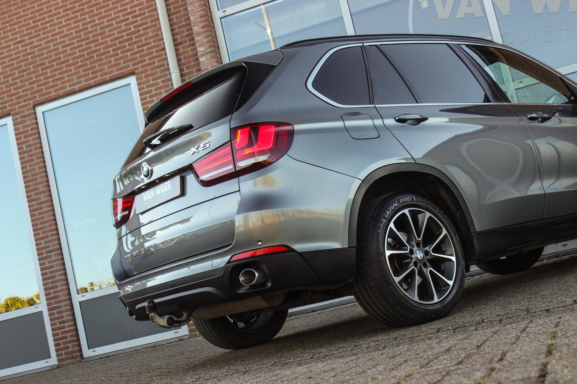 Foto van BMW X5 Xdrive30d