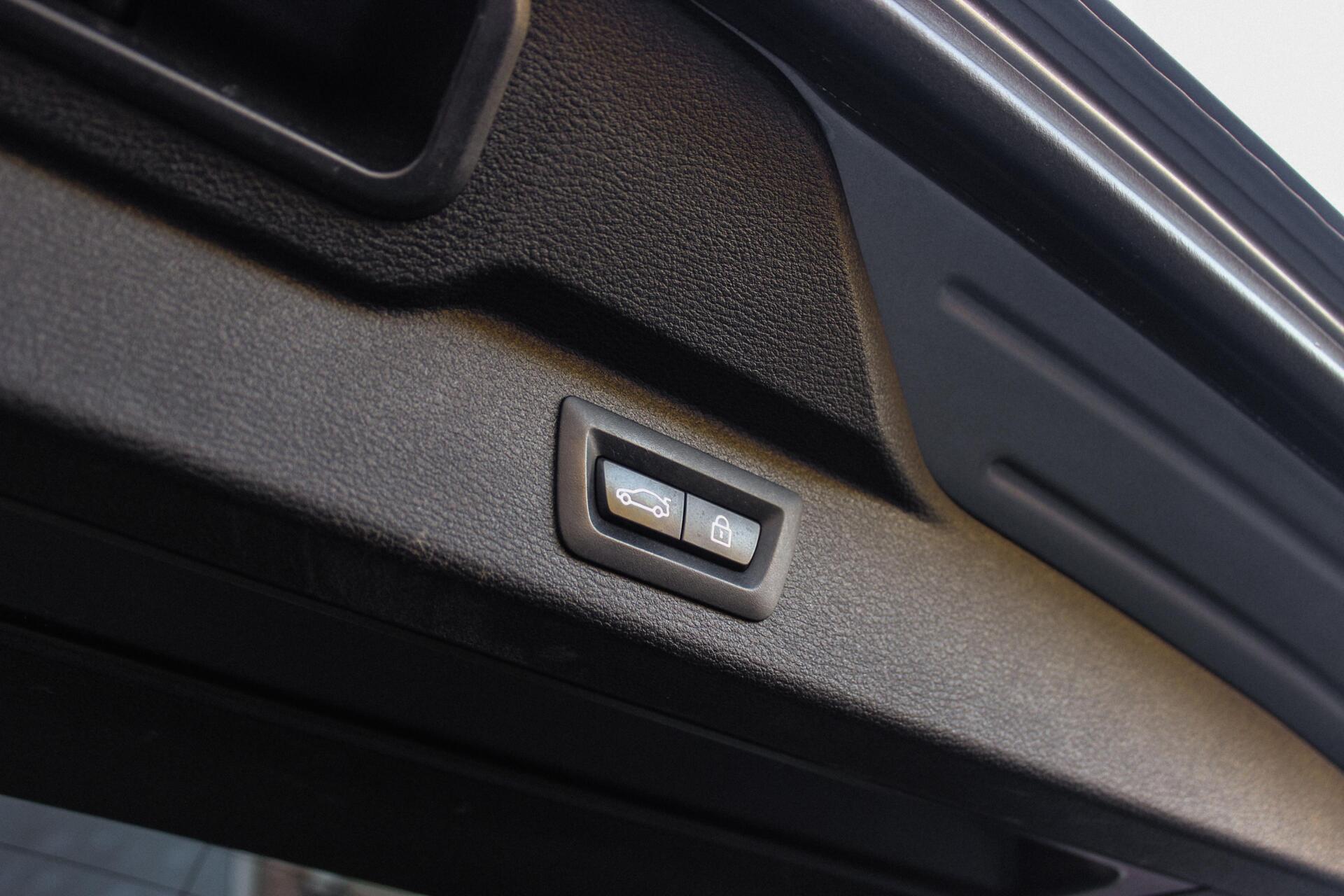 Foto van BMW X5 Xdrive30d