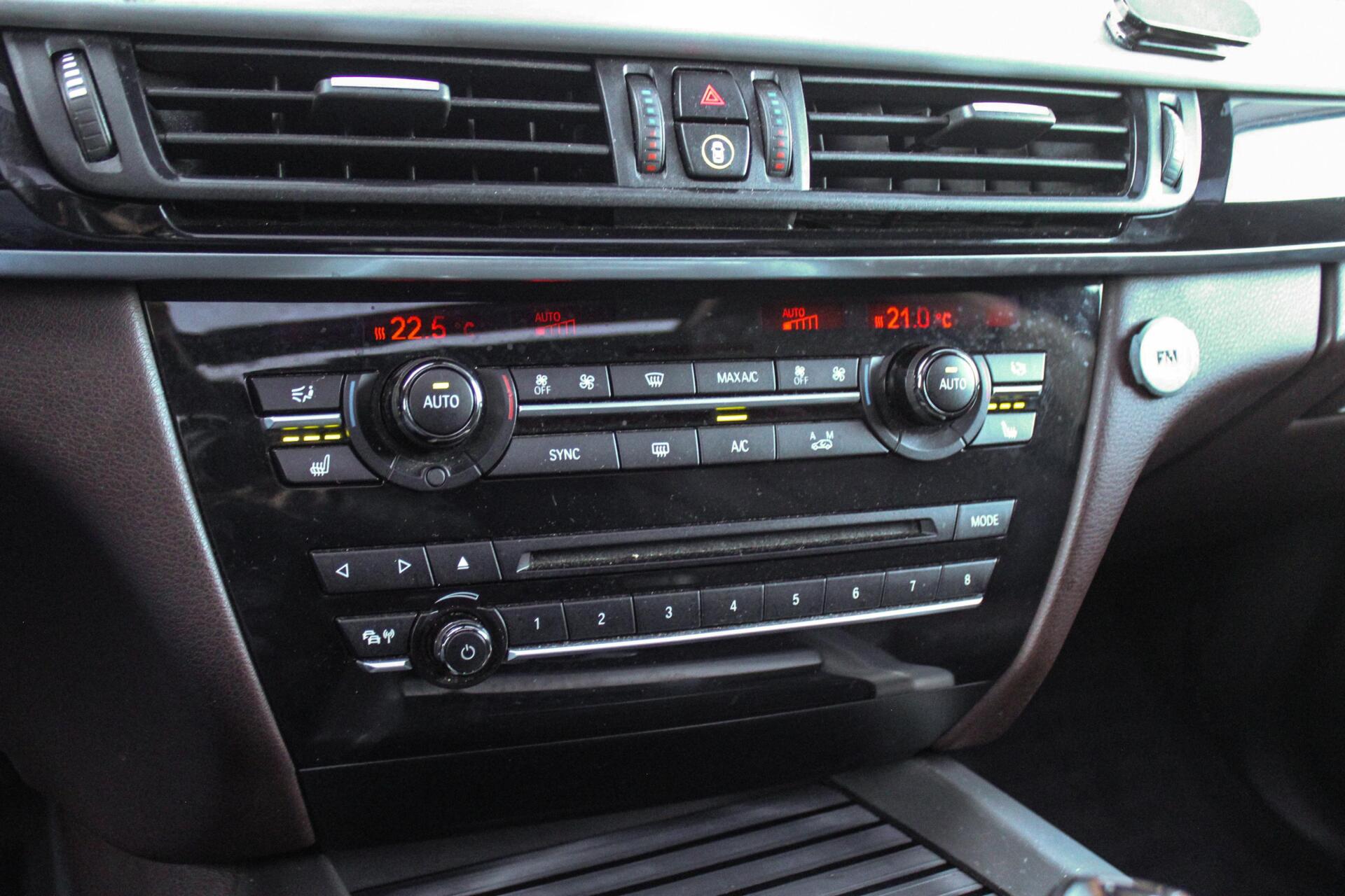 Foto van BMW X5 Xdrive30d