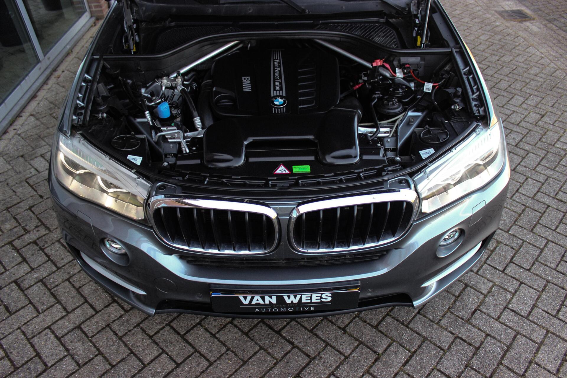 Foto van BMW X5 Xdrive30d