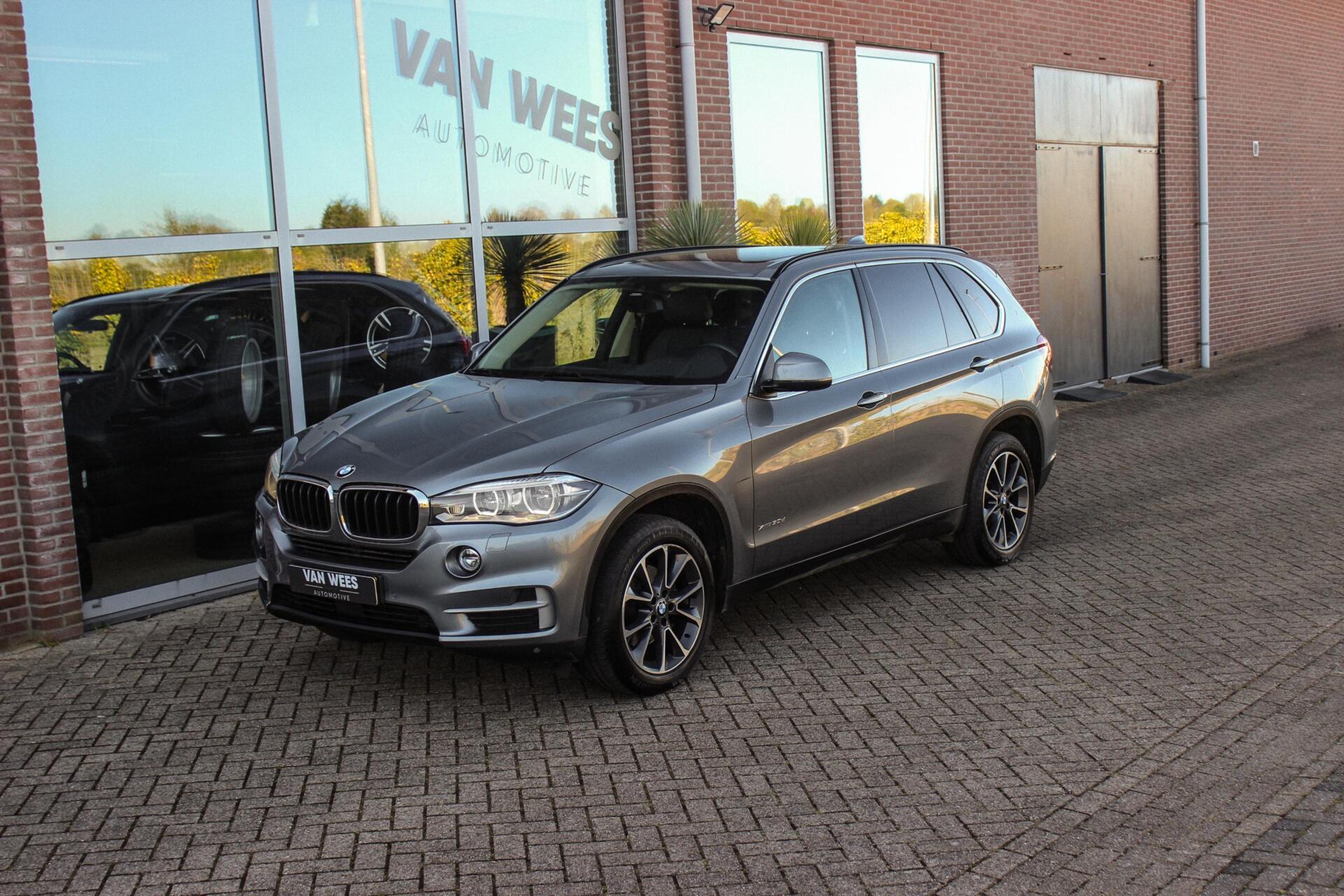 Foto van BMW X5 Xdrive30d