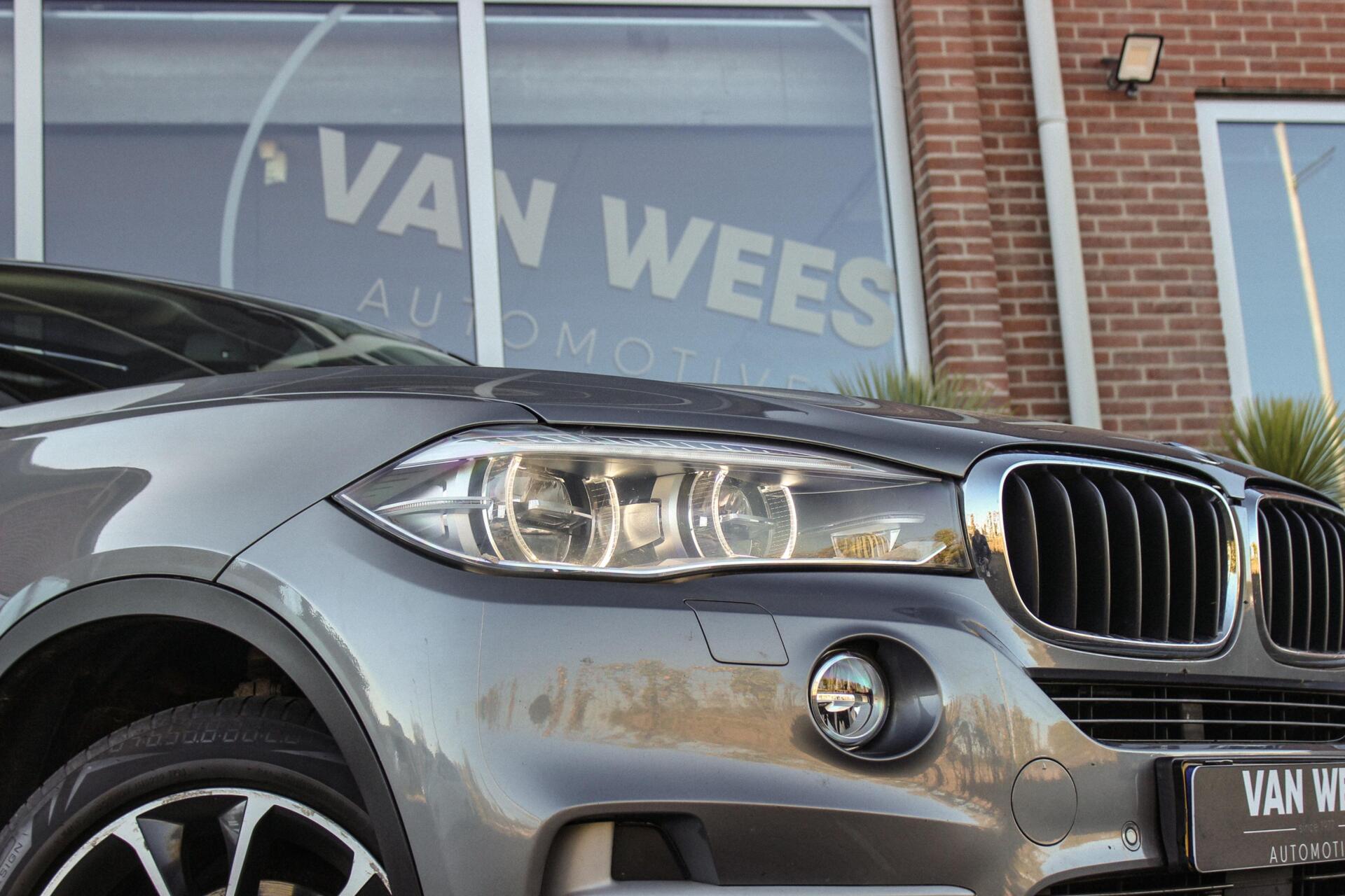 Foto van BMW X5 Xdrive30d