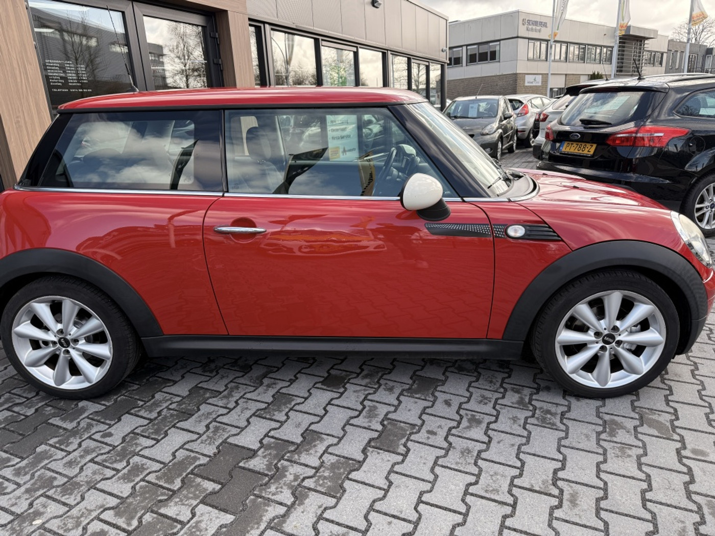 Foto van Mini One
